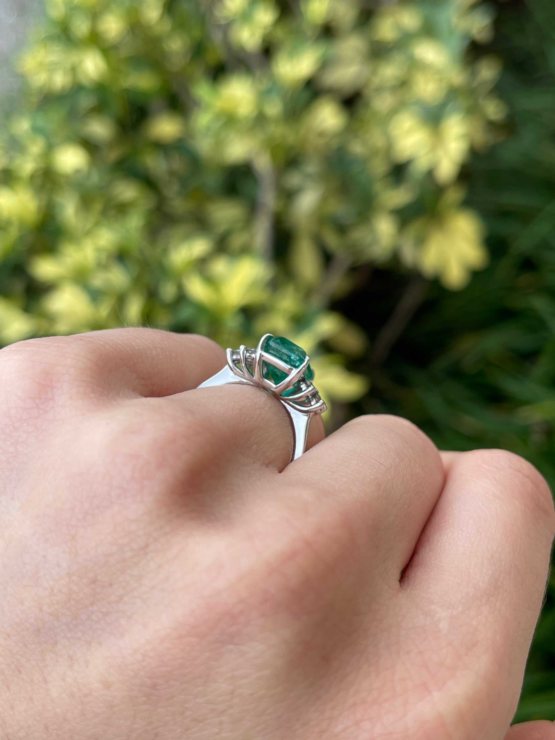 4.51tcw 14K Natural Dark Lush Green Emerald Brilliant Round Cut Diamond 7 Stone Engagement Ring