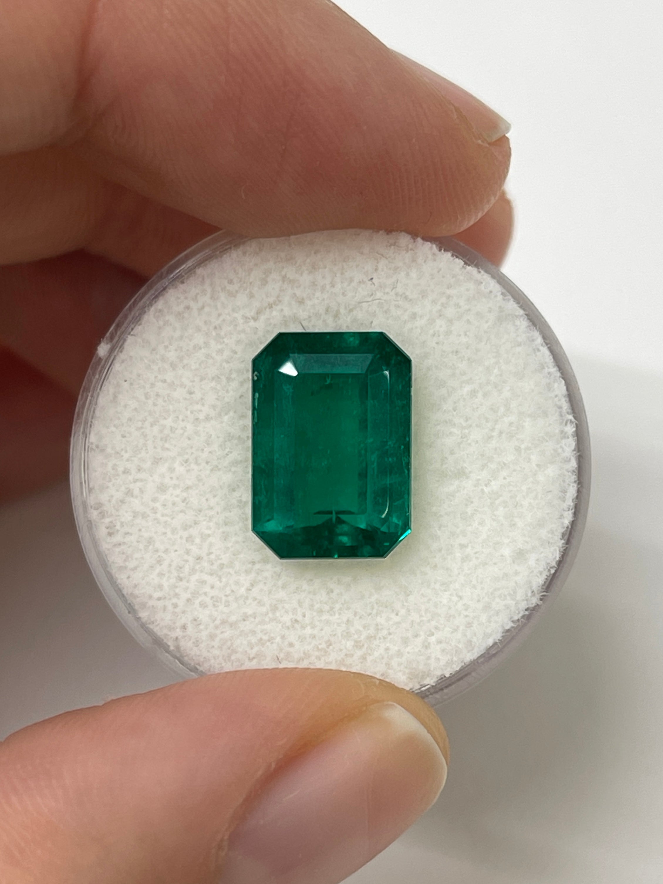 4.26 Carat 13x9 AAA+ Intense Pure Muzo Green Natural Loose- Emerald Cut - JR Colombian Emeralds