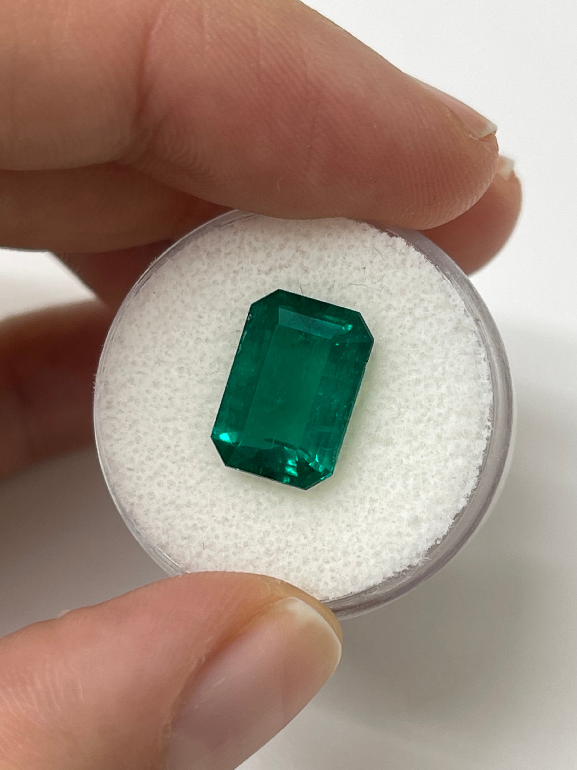 4.26 Carat 13x9 AAA+ Intense Pure Muzo Green Natural Loose- Emerald Cut - JR Colombian Emeralds