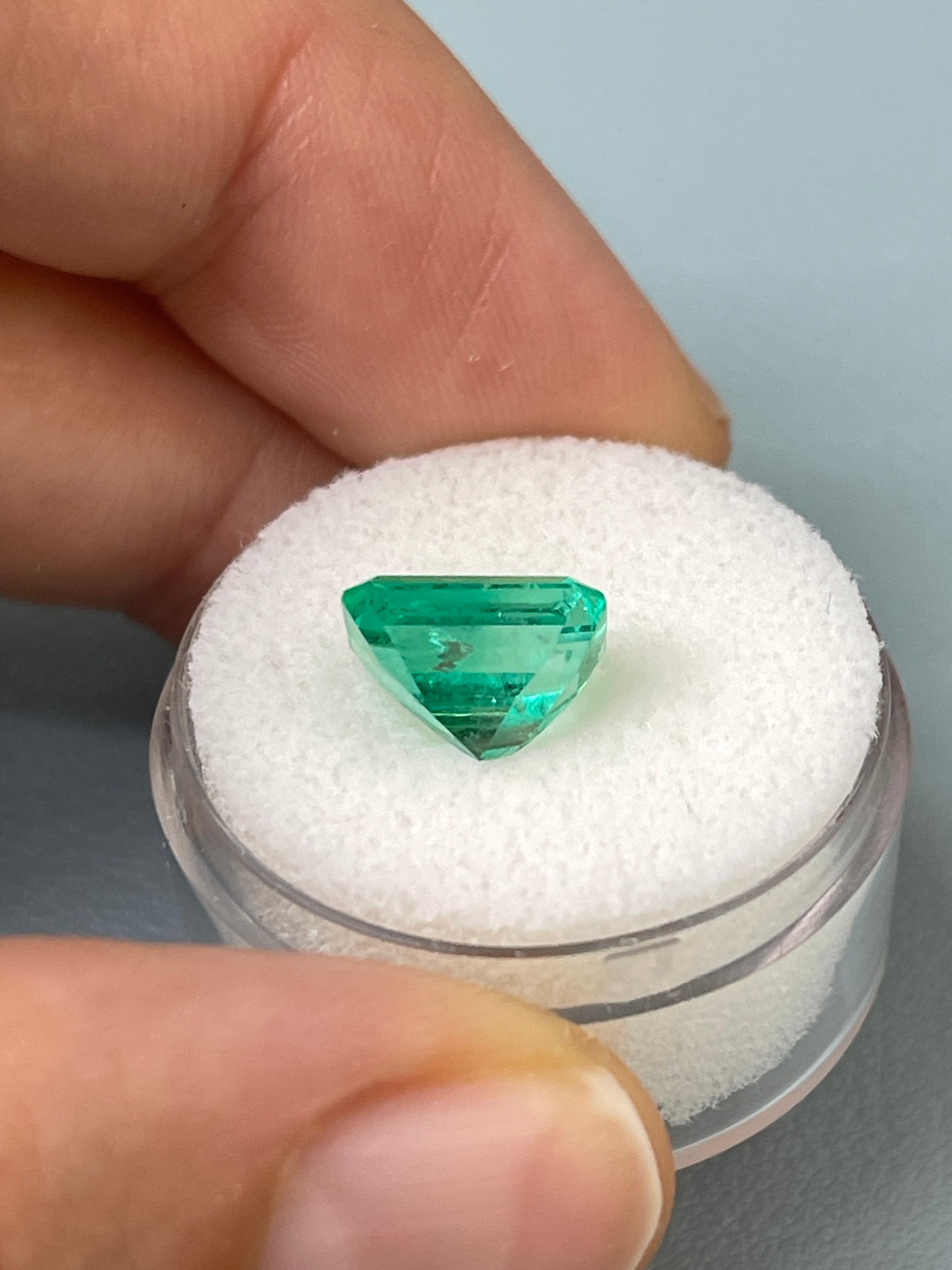 3.14 Carat 10x7.5 Vibrant Muzo Green Natural Loose Colombian Emerald- Radiant Cut - JR Colombian Emeralds