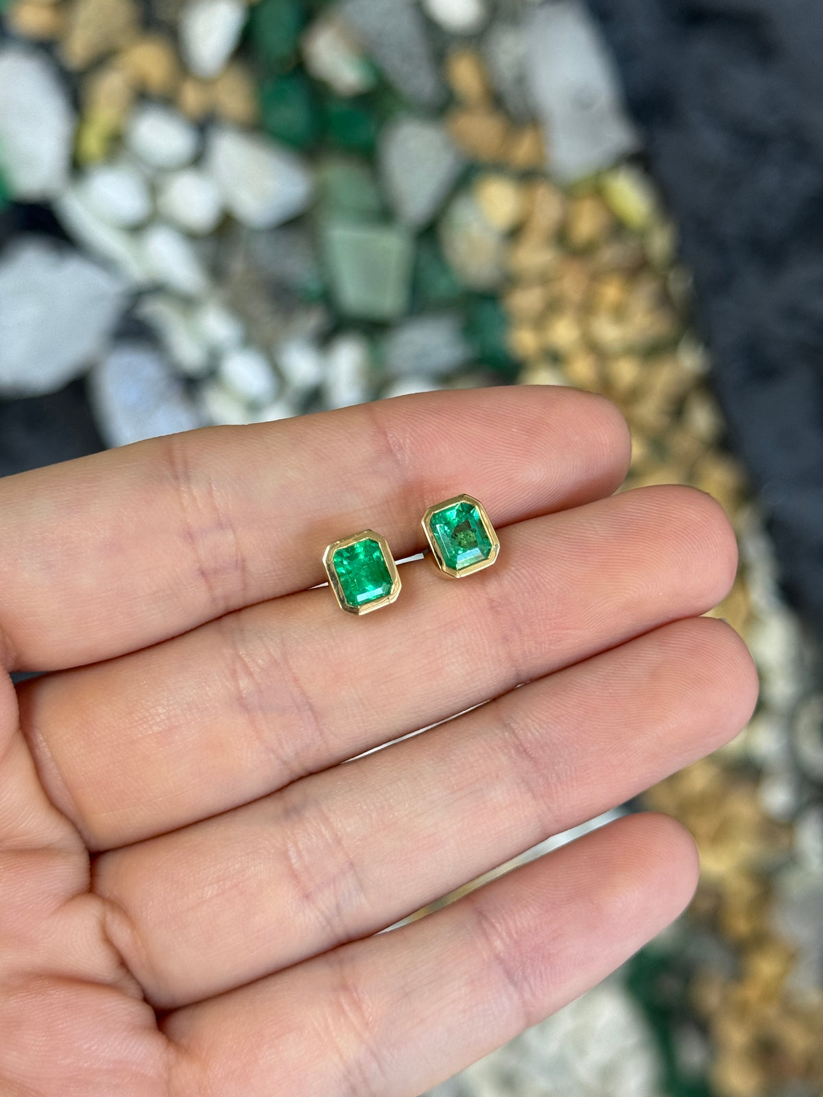 3.0tcw Colombian Emerald Bezel Set Studs 18K