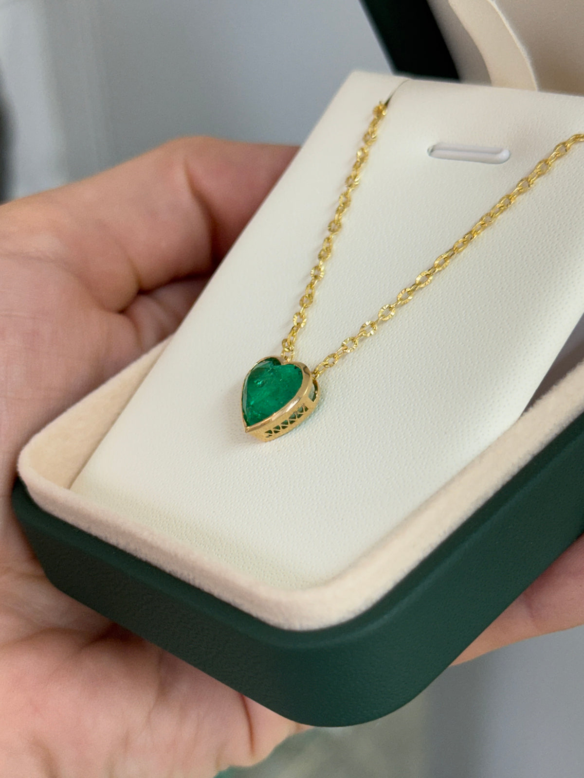 2.98ct 18K Colombian Emerald Heart Cut Solitaire Bezel Necklace