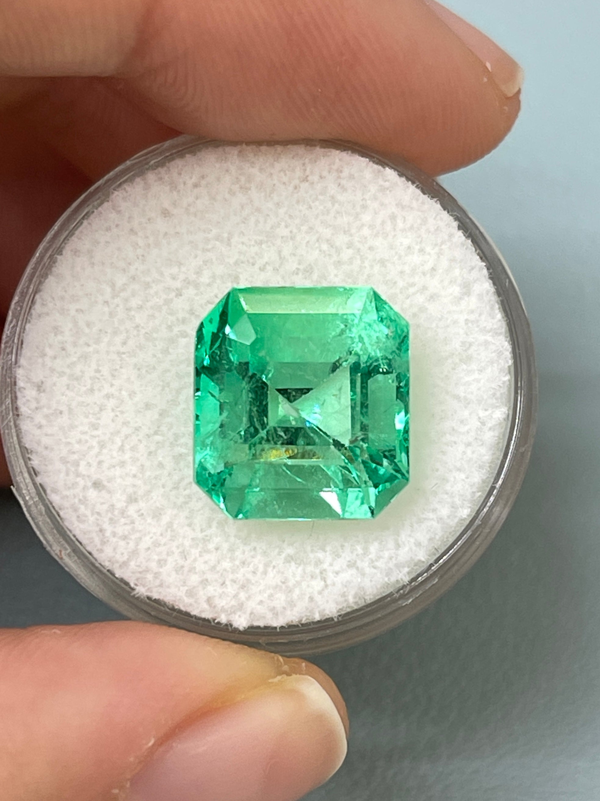 8.01 Carat 12.5x11.5 Lusterous Green Natural Loose Colombian Emerald-Asscher Cut - JR Colombian Emeralds