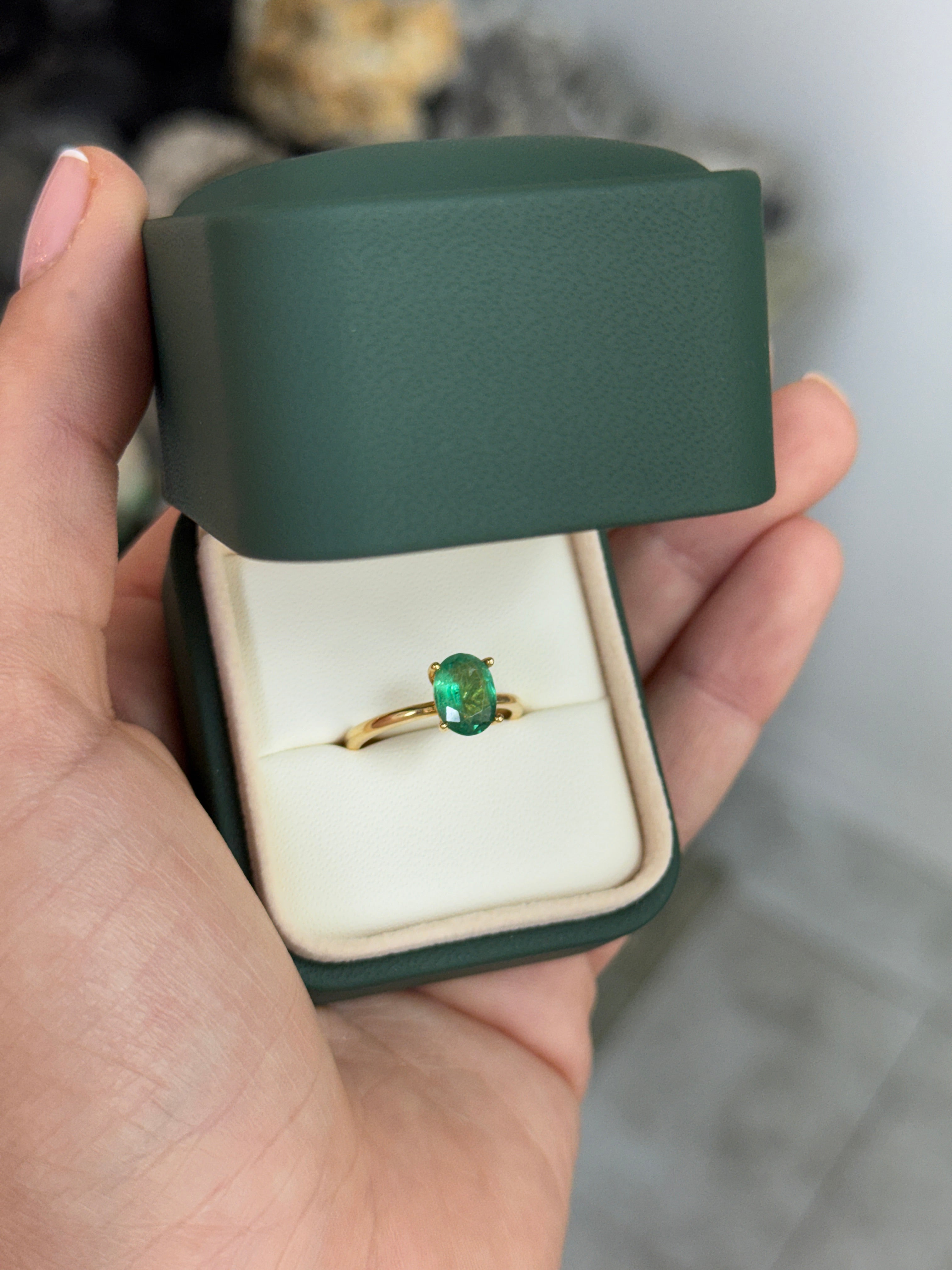Natural 1.43 Carat emerald solitaire engagement ring with oval cut, 18K gold, four prongs by JR Colombian Emeralds