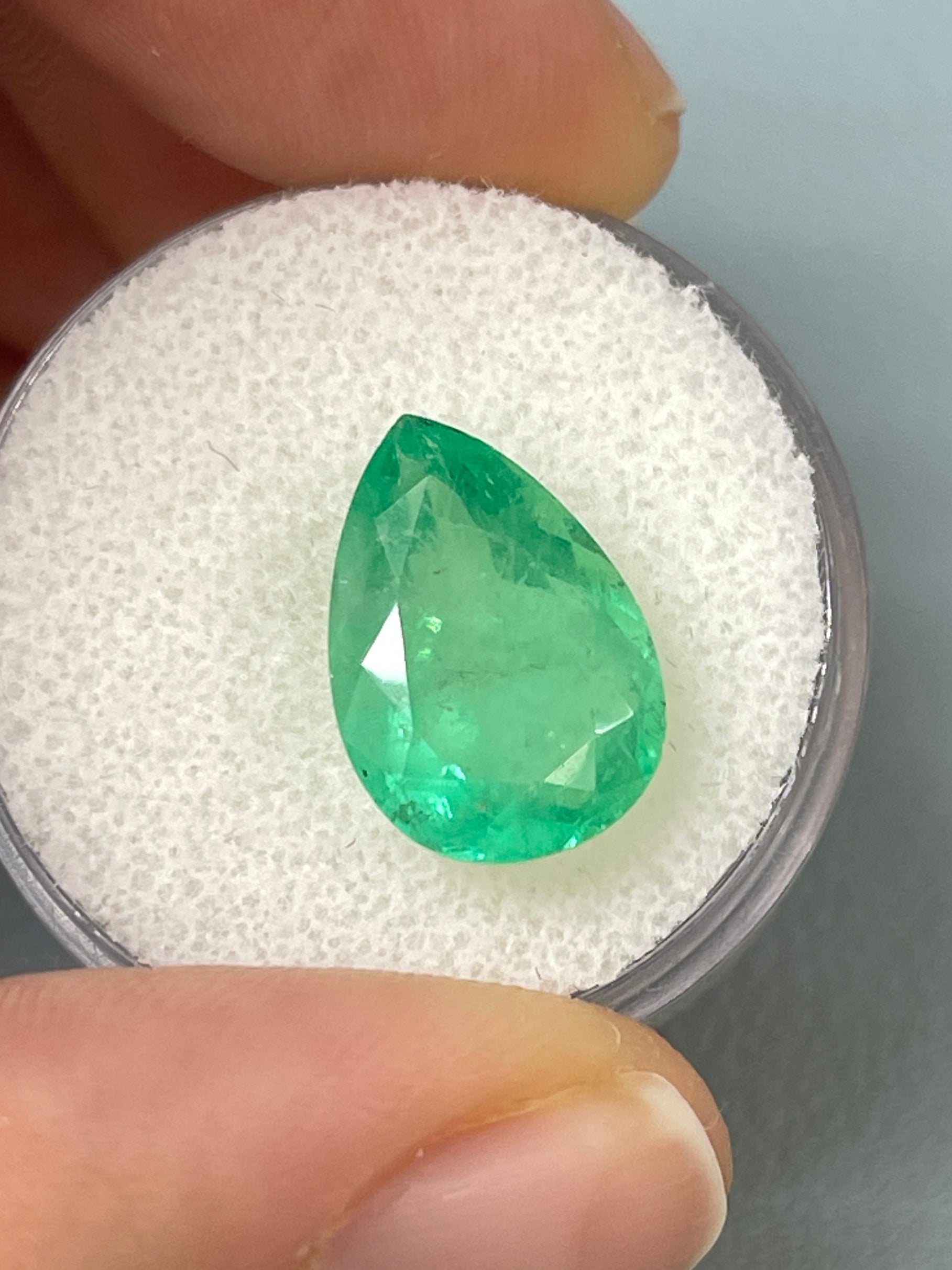 5.21 carat 14x10 Pastel Limish Green Natural Loose Colombian Emerald-Pear Cut - JR Colombian Emeralds