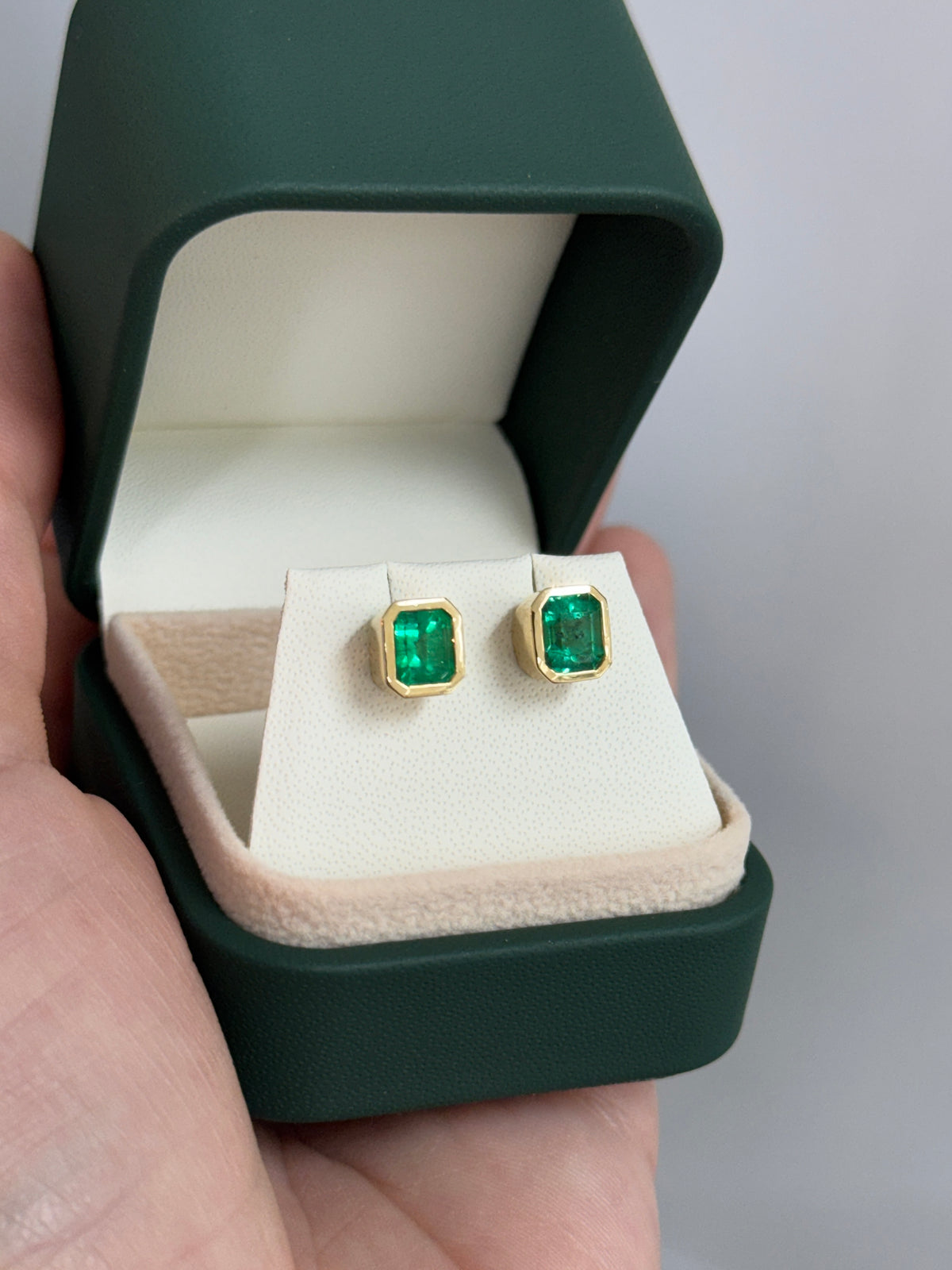 3.0tcw Colombian Emerald Bezel Set Studs 18K