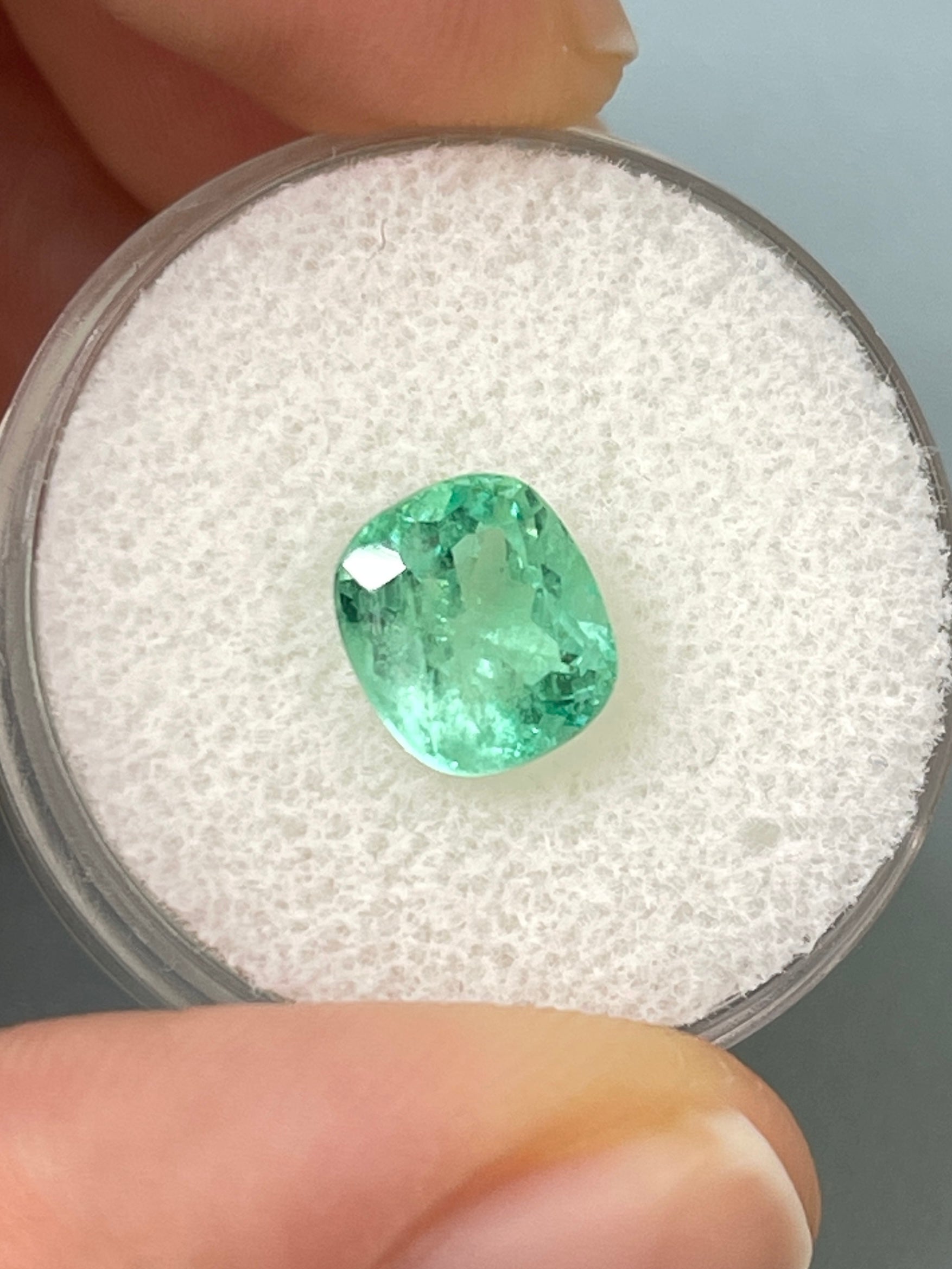 2.55 Carat 8.5x7.5 Pastel Green Natural Loose Colombian Emerald-Cushion Cut - JR Colombian Emeralds