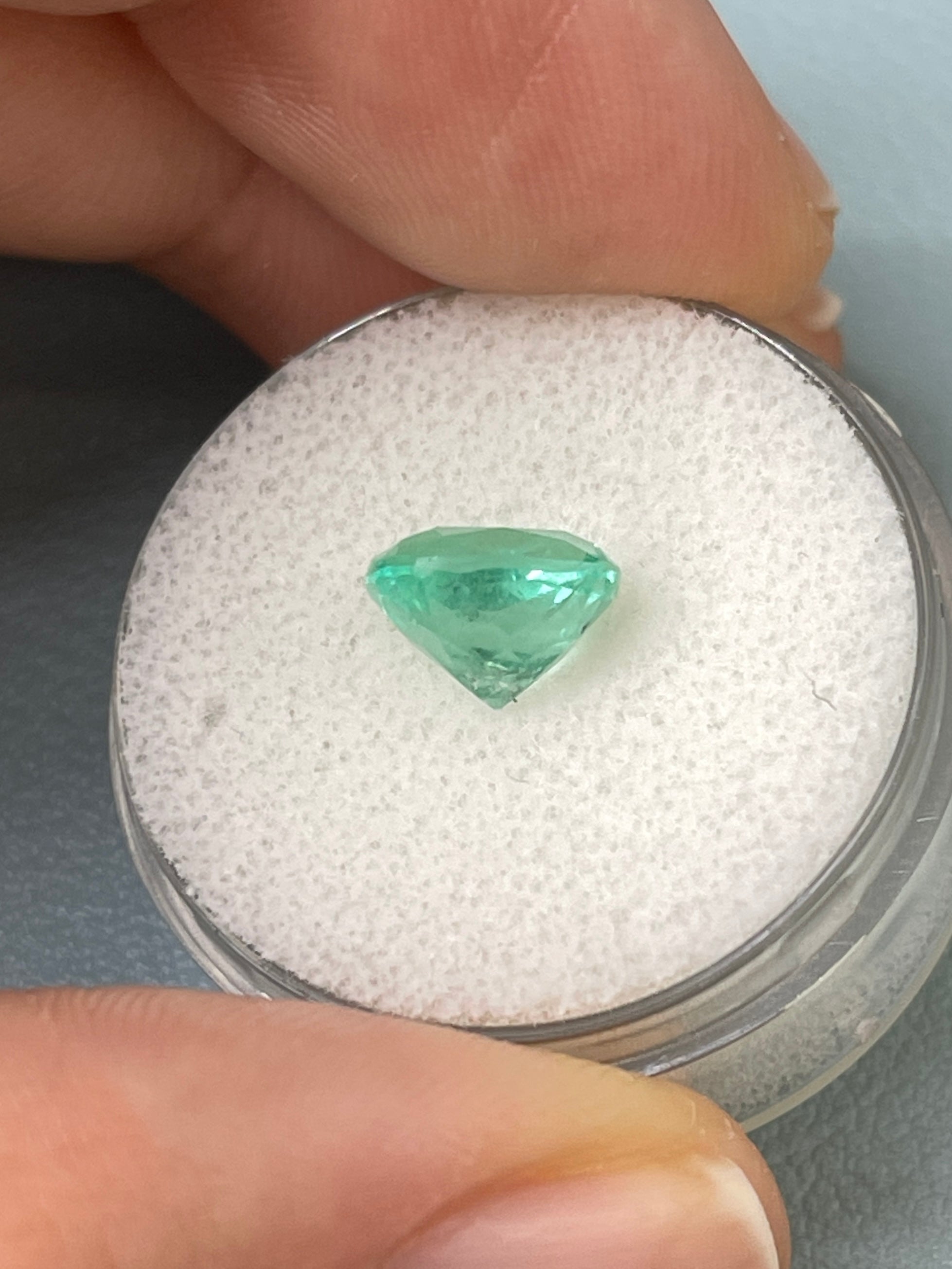 2.55 Carat 8.5x7.5 Pastel Green Natural Loose Colombian Emerald-Cushion Cut - JR Colombian Emeralds