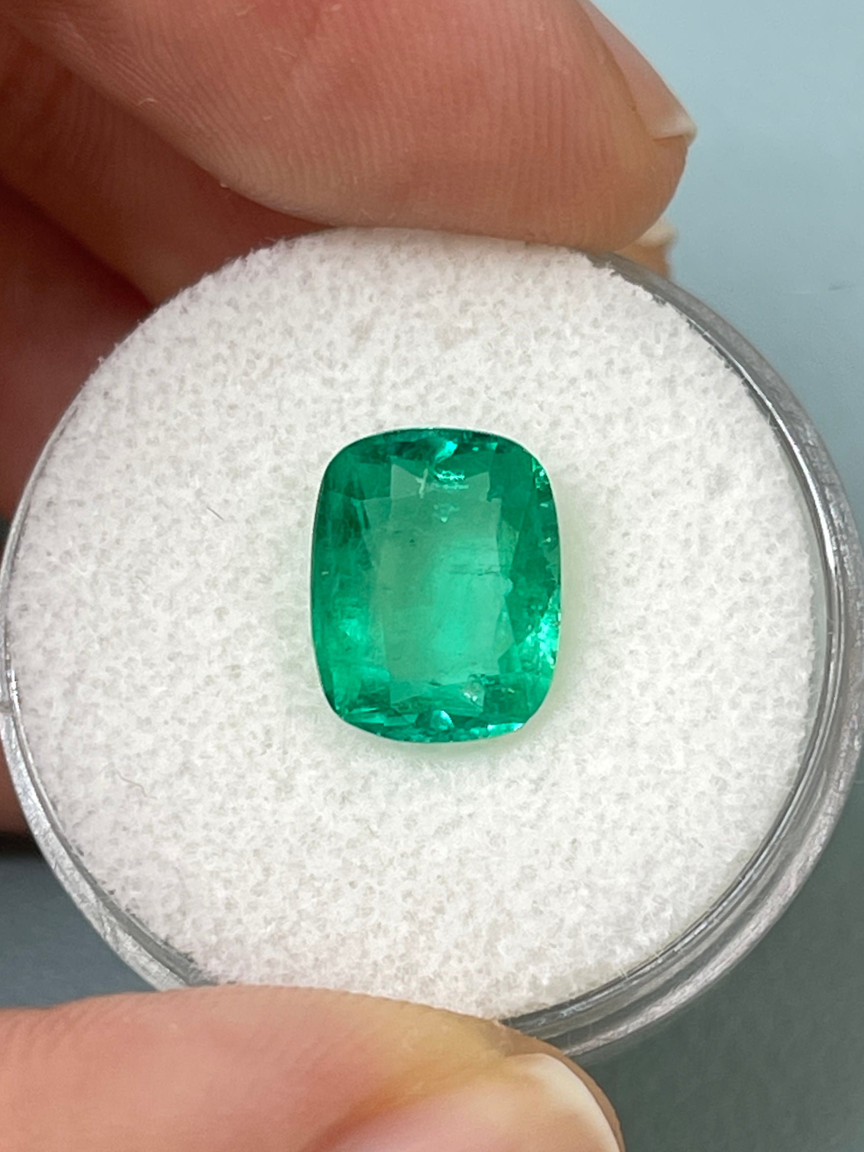 2.91 Carat 10.4x8.3 MediumGreen Natural Loose Colombian Emerald-Elongated Cushion Cut - JR Colombian Emeralds