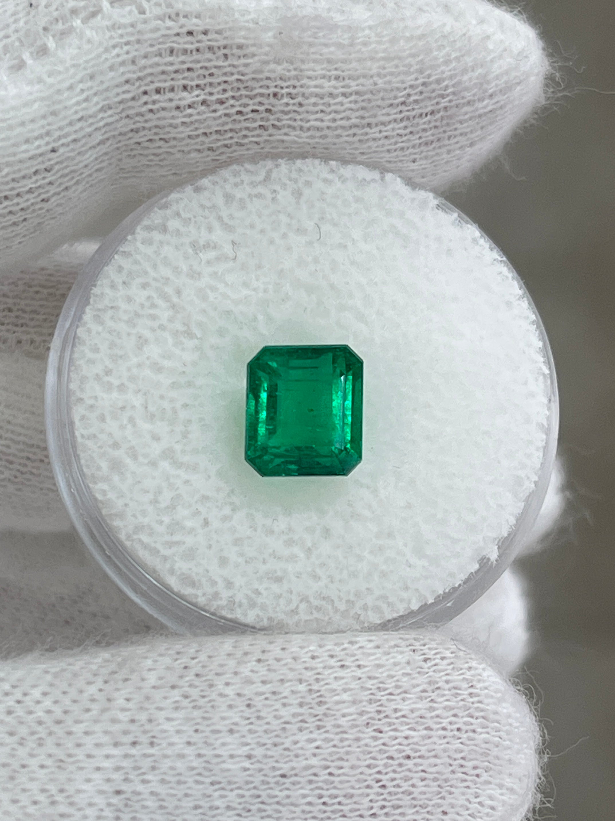 2.09 Carat 7.5x6.5 AAA+ Investment Vivid Natural Loose Colombian Emerald-Emerald Cut - JR Colombian Emeralds