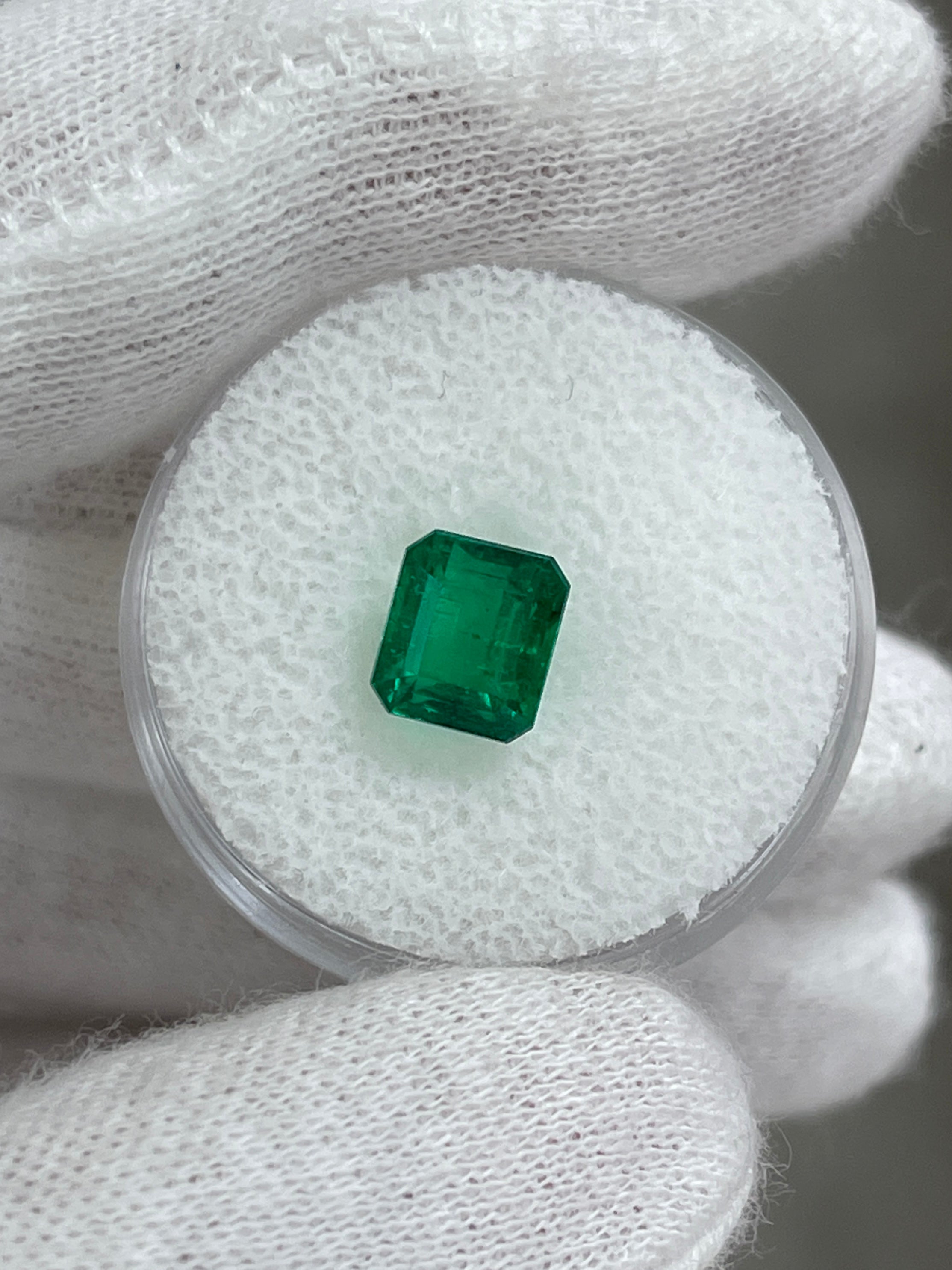 2.09 Carat 7.5x6.5 AAA+ Investment Vivid Natural Loose Colombian Emerald-Emerald Cut - JR Colombian Emeralds