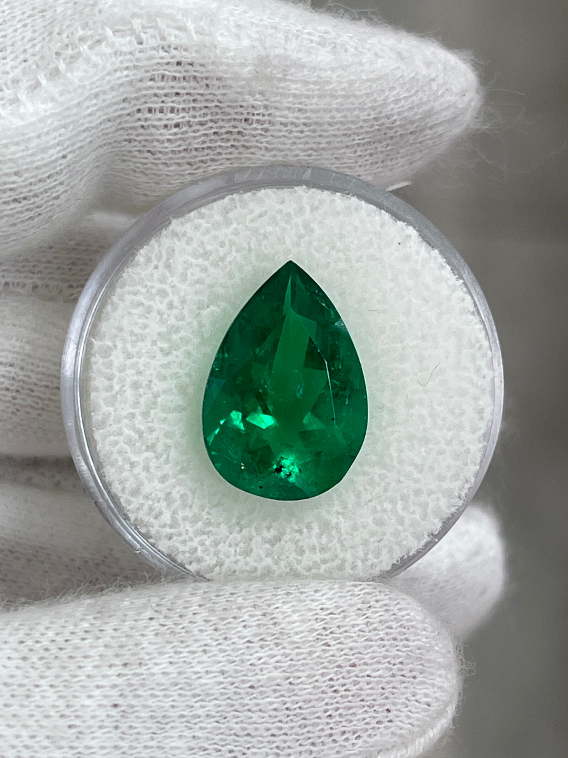 6.40 carat 16x11 AAA Minor Oil MuzoGreen Natural Loose Colombian Emerald-Pear Cut - JR Colombian Emeralds