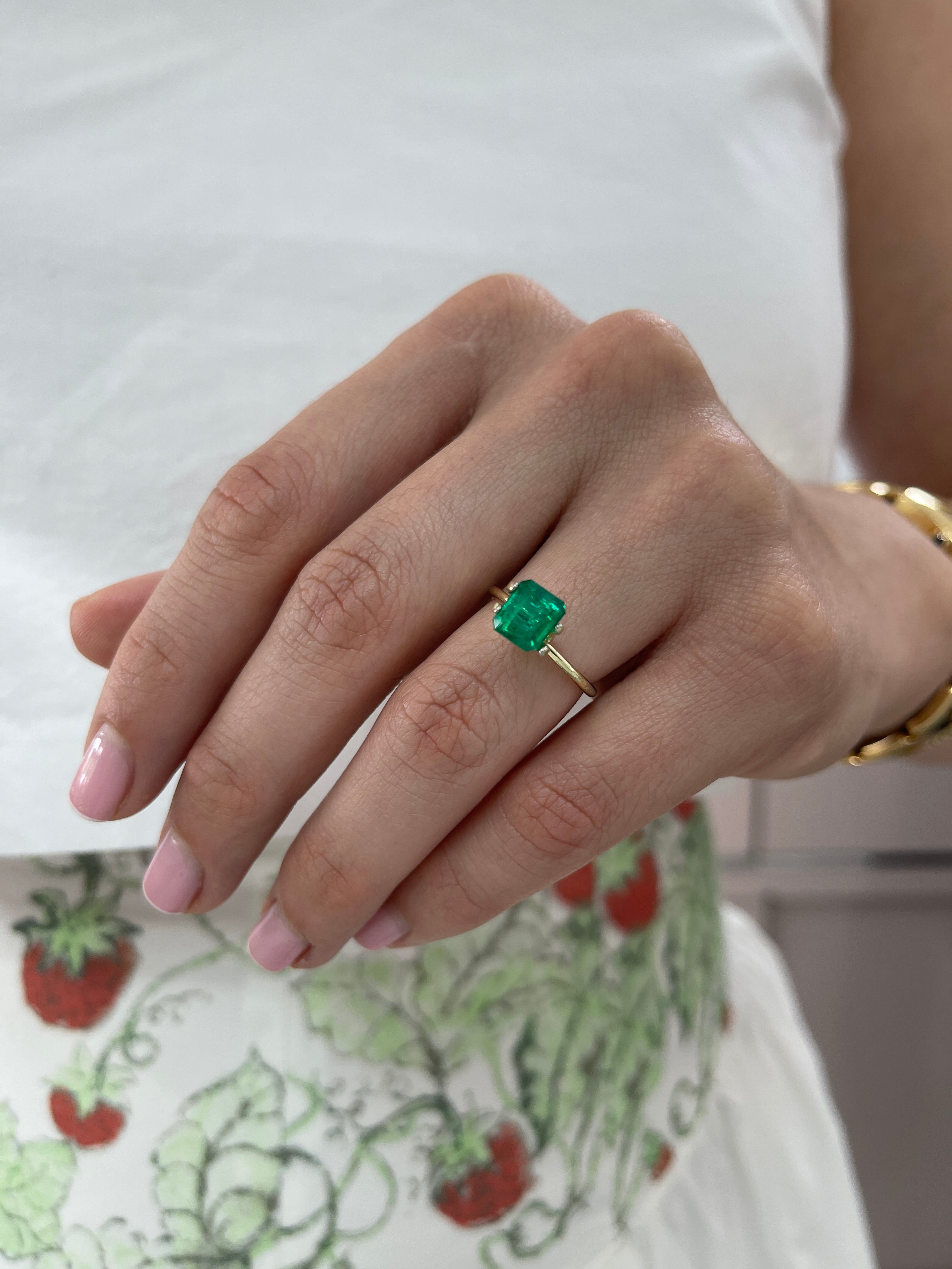 2.09 Carat 7.5x6.5 AAA+ Investment Vivid Natural Loose Colombian Emerald-Emerald Cut - JR Colombian Emeralds