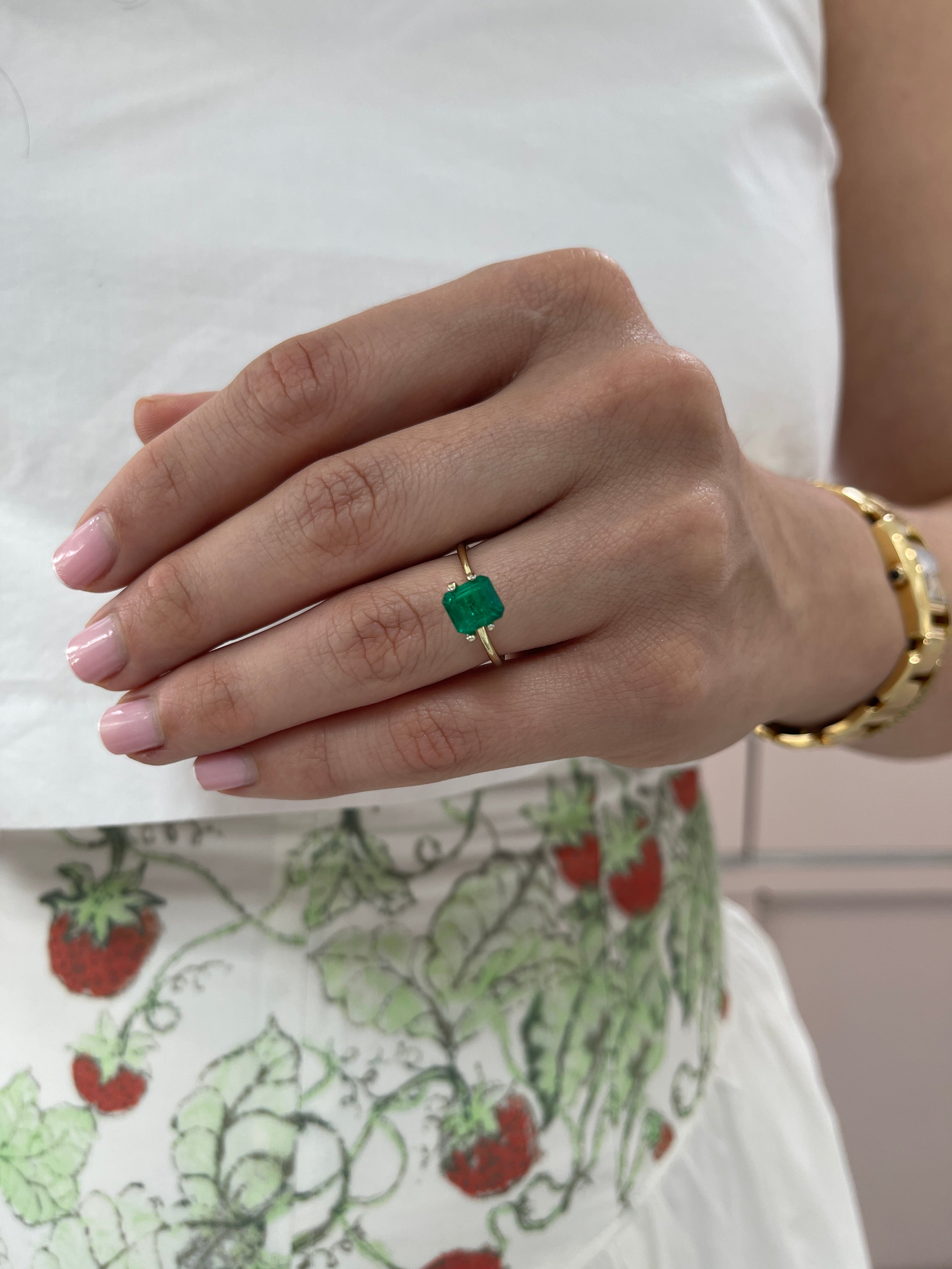 2.09 Carat 7.5x6.5 AAA+ Investment Vivid Natural Loose Colombian Emerald-Emerald Cut - JR Colombian Emeralds