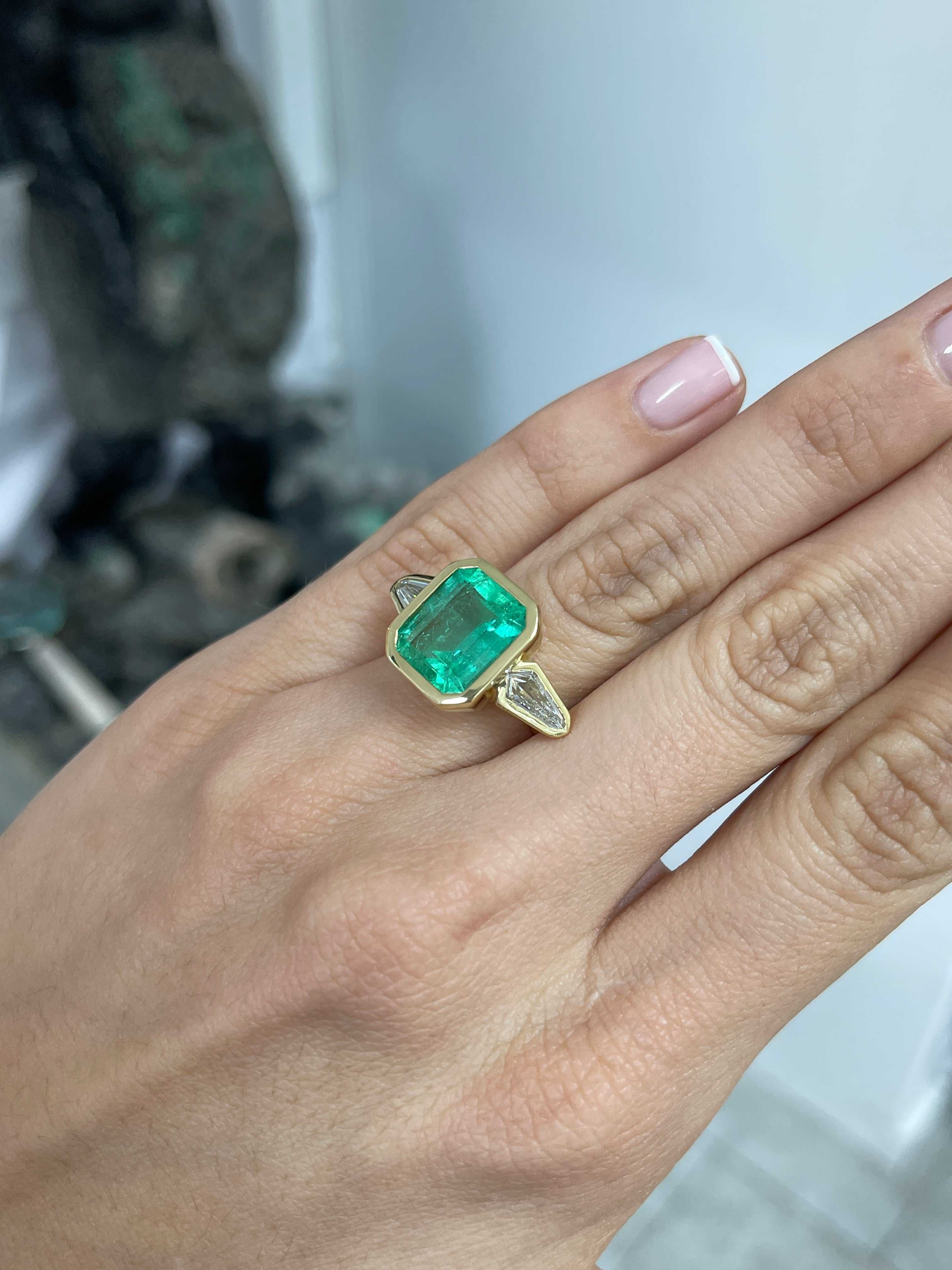 7.49tcw Colombian Emerald & Kite Diamond Three Stone Ring 18K Gold Bezel Set - JR Colombian Emeralds