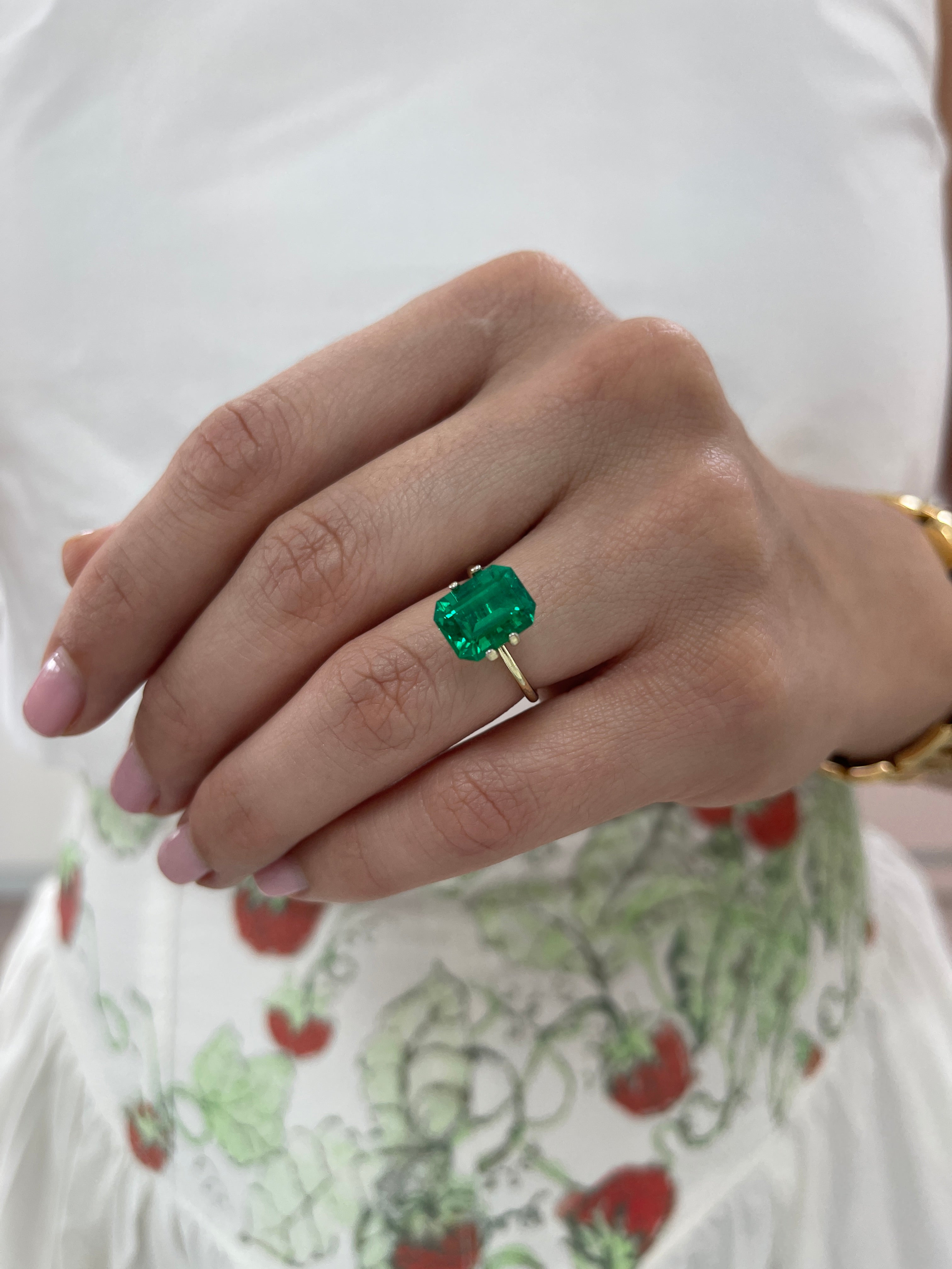 4.03 Carat AAA Minor Oil 11x9 Vivid Muzo Natural Loose Colombian Emerald-Emerald Cut - JR Colombian Emeralds