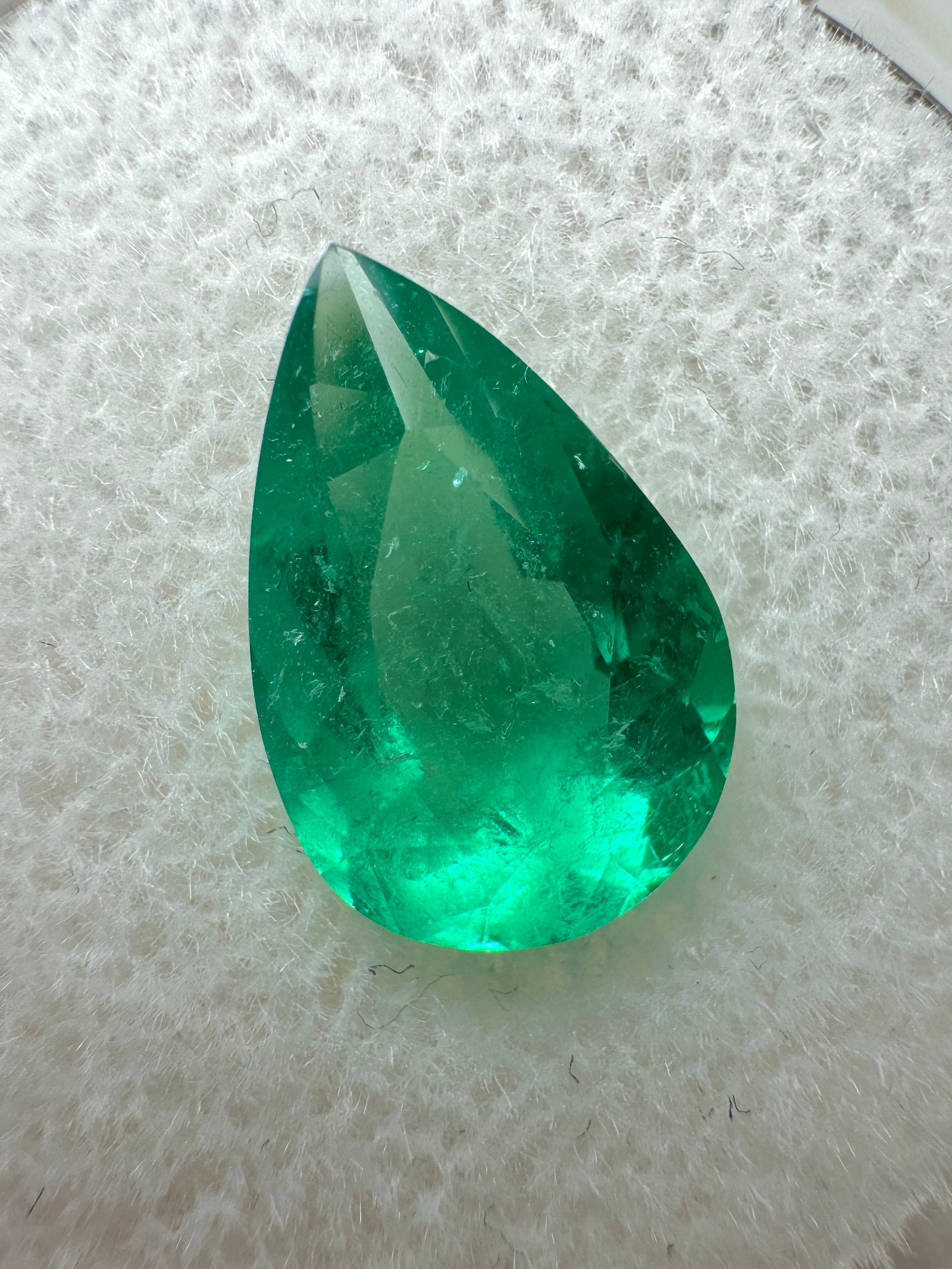 2.65 carat 12.5x8 Medium Green Natural Loose Colombian Emerald-Pear Cut - JR Colombian Emeralds