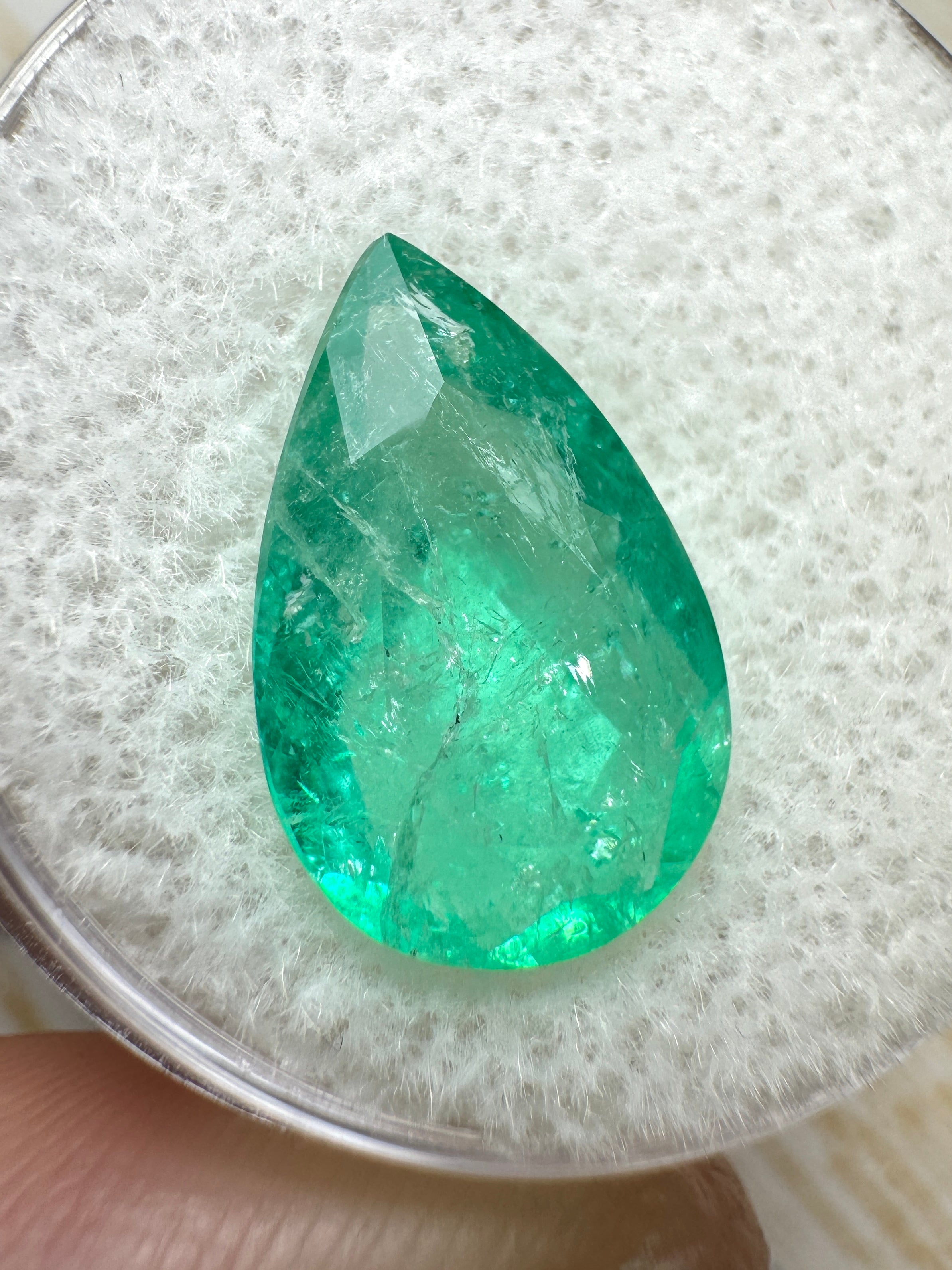 3.90 Carat Spready 14x9 Green Natural Loose Colombian Emerald-Pear Cut - JR Colombian Emeralds