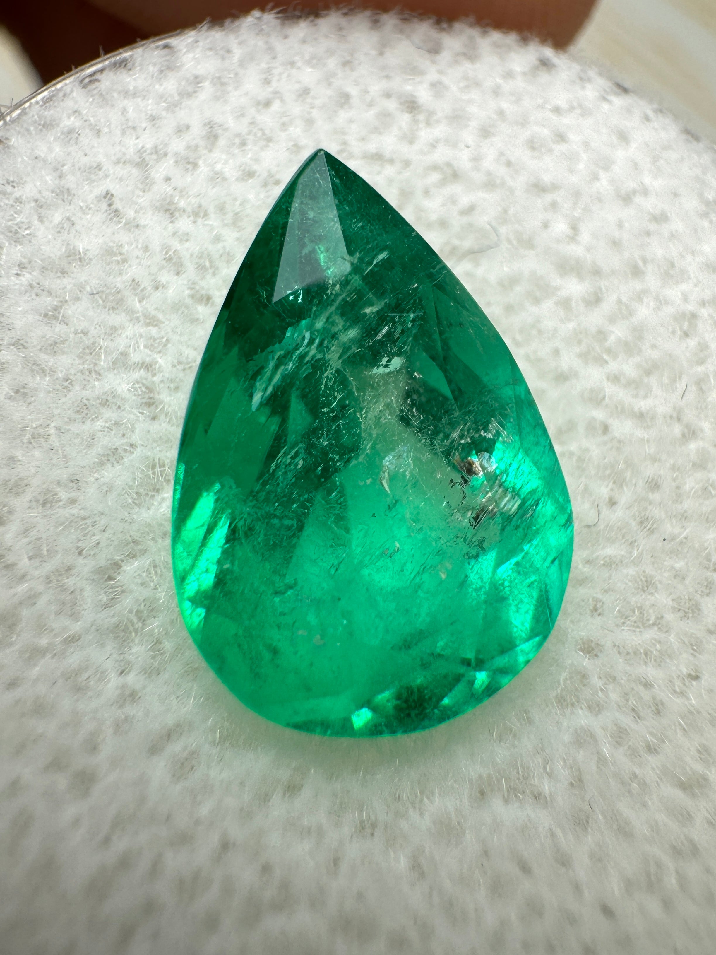 4.0 Carat 13x9 Yellowish Green Natural Loose Colombian Emerald-Pear Cut - JR Colombian Emeralds