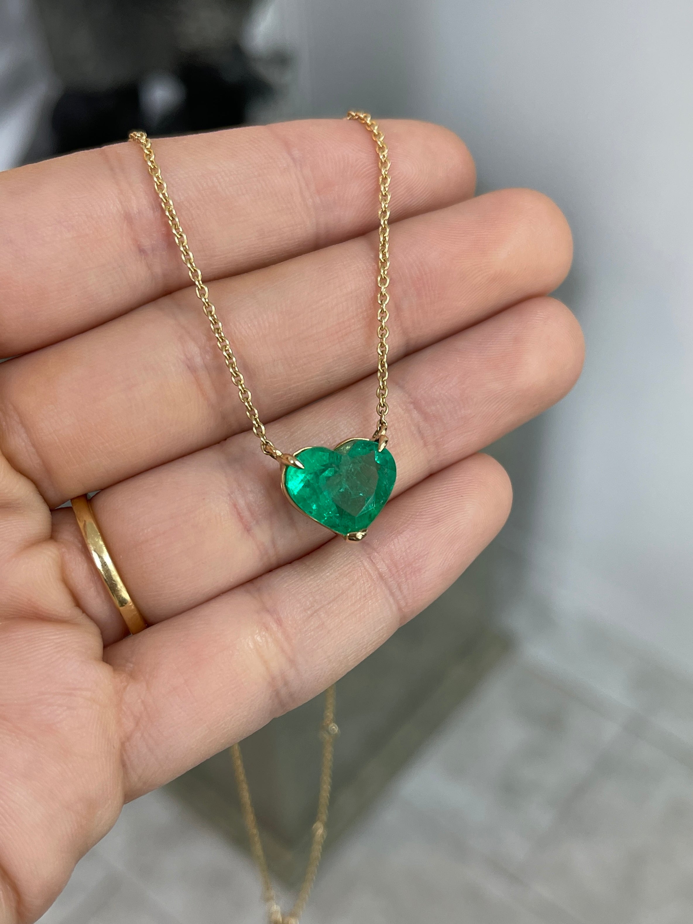 5.77 Carat Colombian Emerald Heart Cut Solitaire 18K Necklace