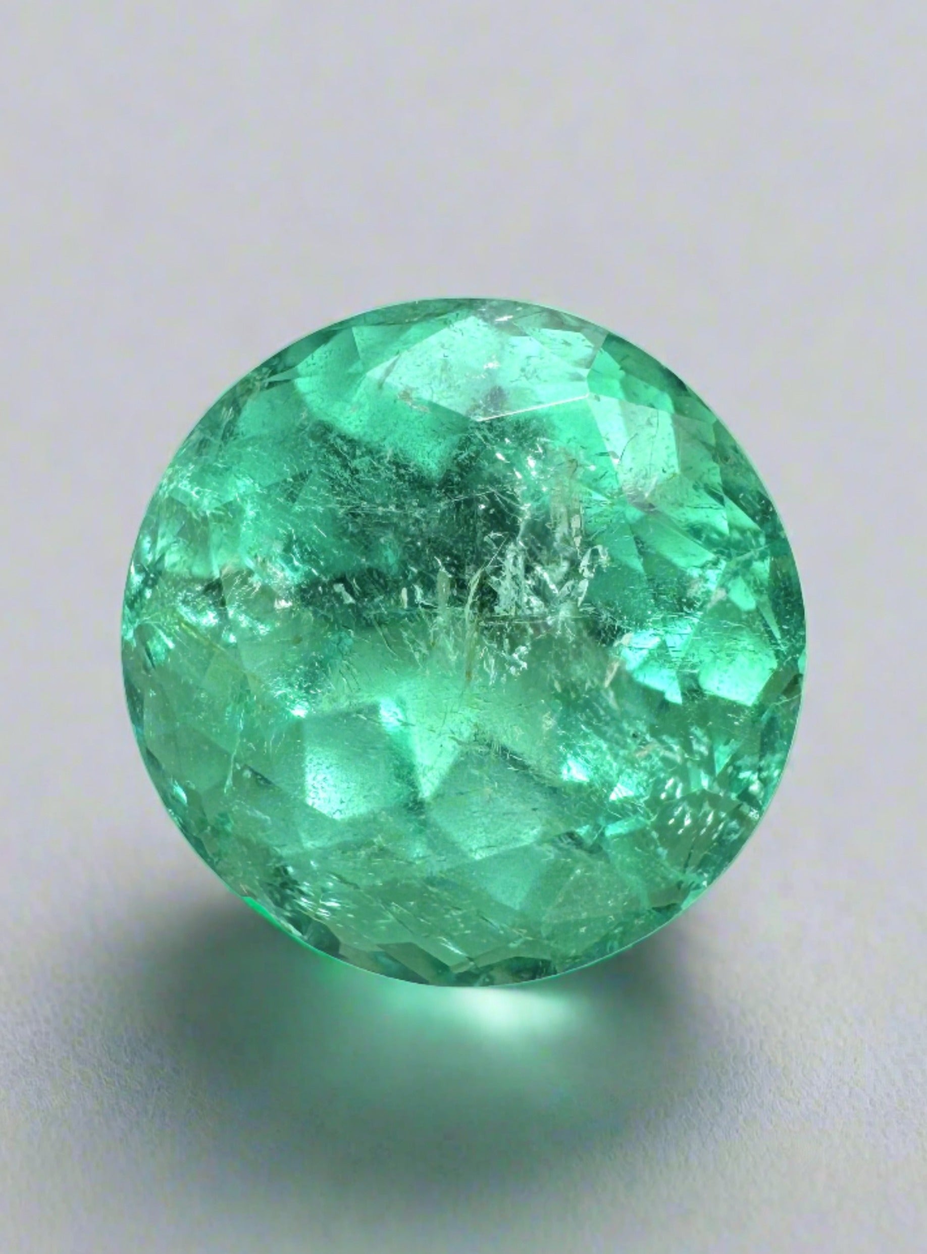 2.56 Carat 8x8 Medium Green Natural Round Loose Colombian Emerald - JR Colombian Emeralds