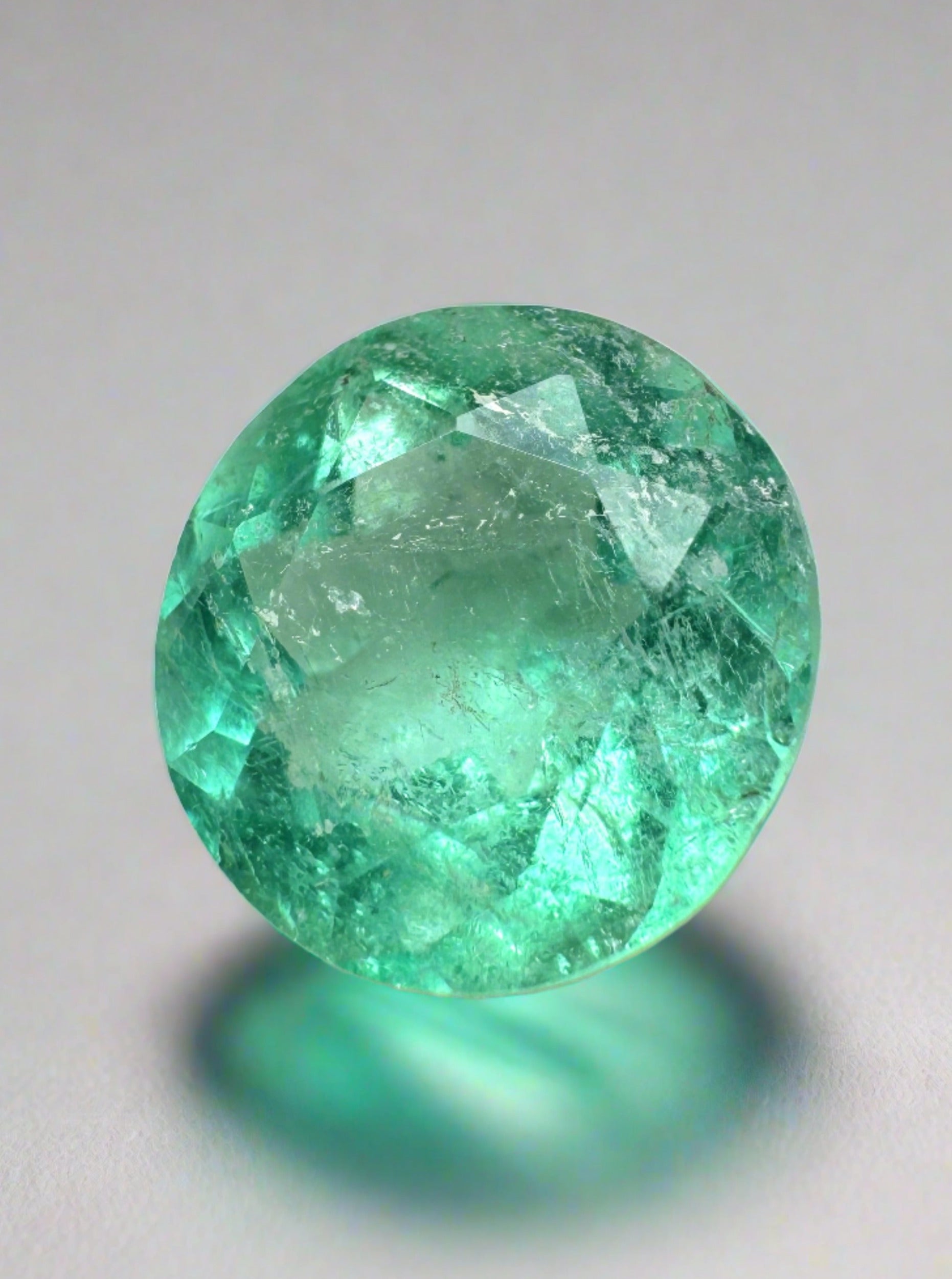 3.04 Carat 9.5x9.5 Medium Green Natural Round Loose Colombian Emerald - JR Colombian Emeralds