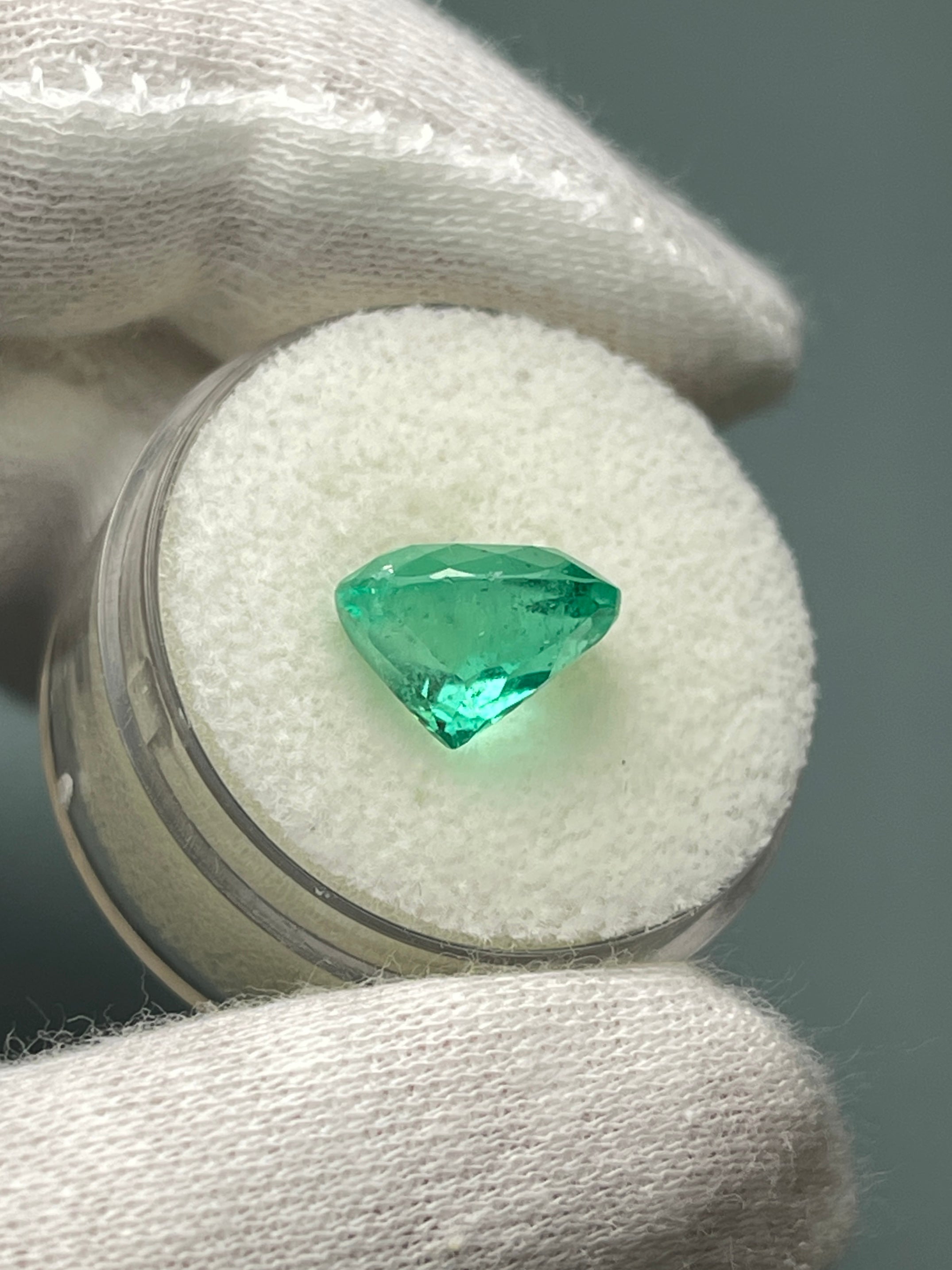 4.03 Carat 11x8 Pure Green Loose Colombian Emerald-Oval Cut