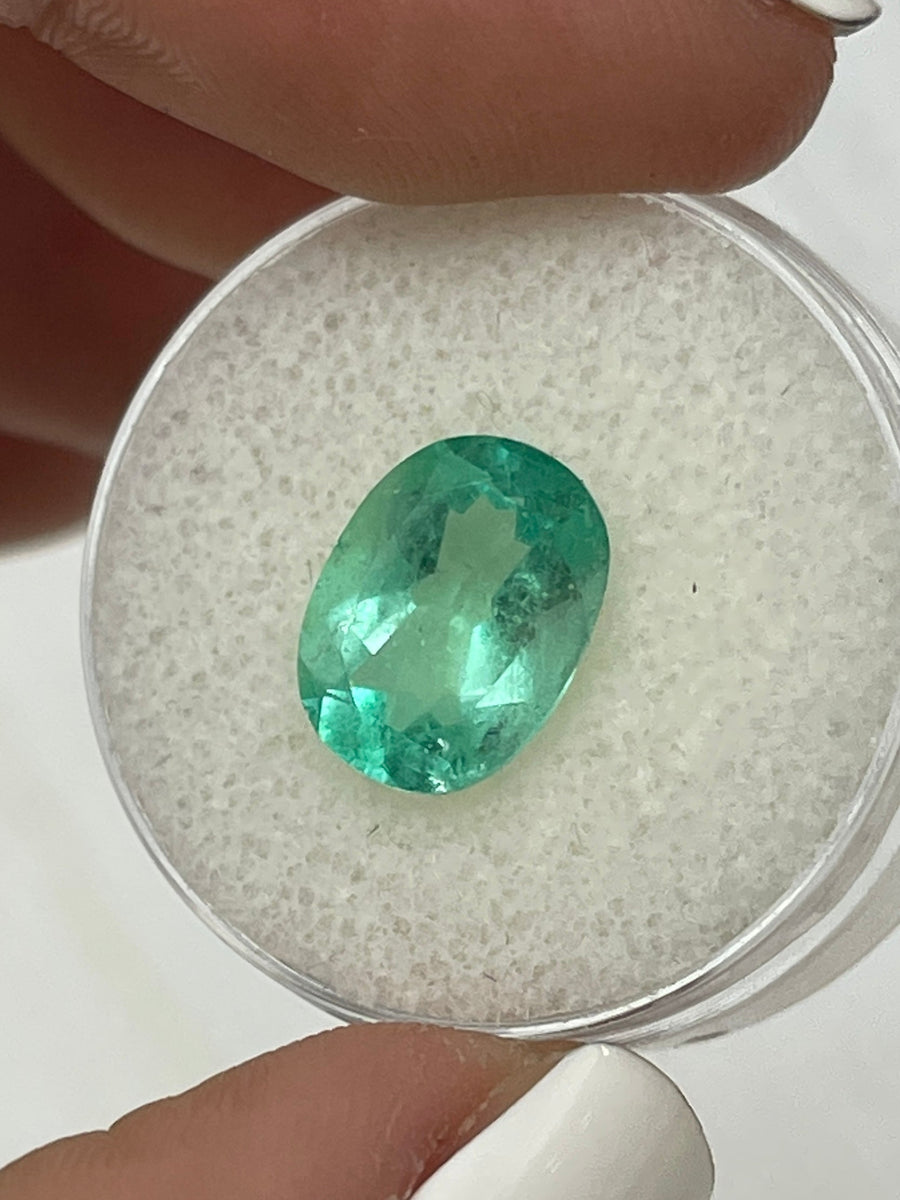 Exquisite Oval Cut Emerald - 3.03 Carat Pastel Green Hue