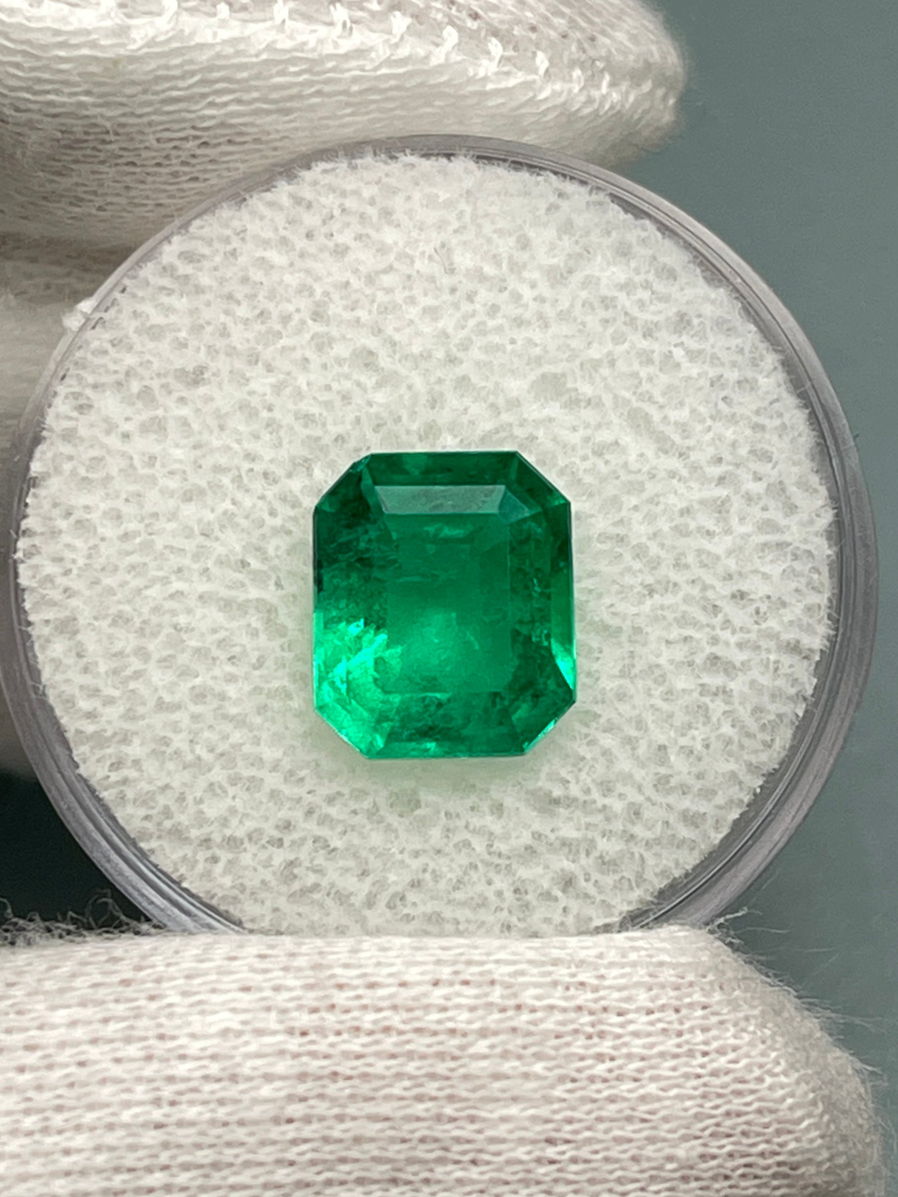 3.12 Carat Pure Muzo Green Natural Loose Colombian Emerald-Emerald Cut