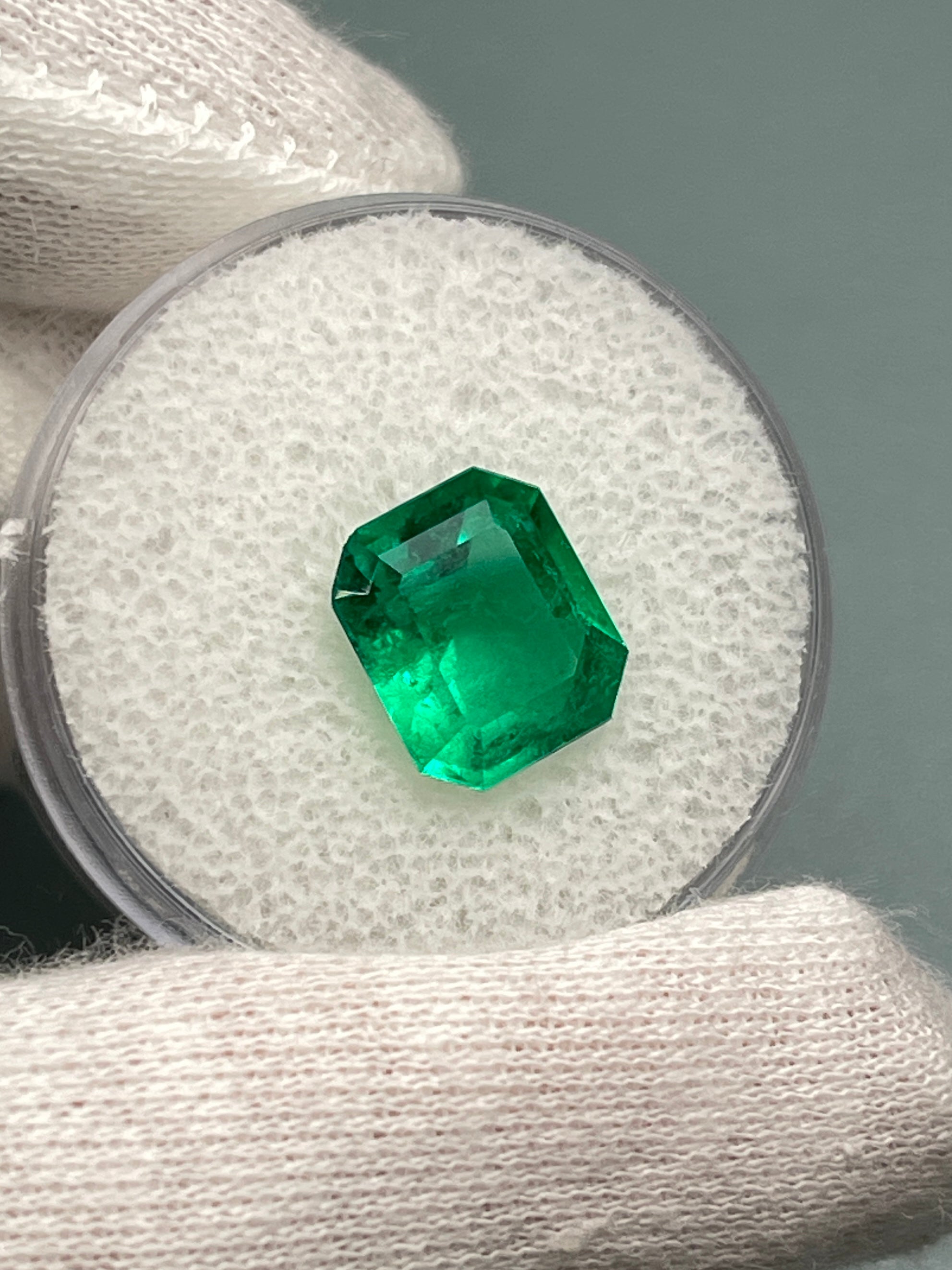 3.12 Carat Pure Muzo Green Natural Loose Colombian Emerald-Emerald Cut