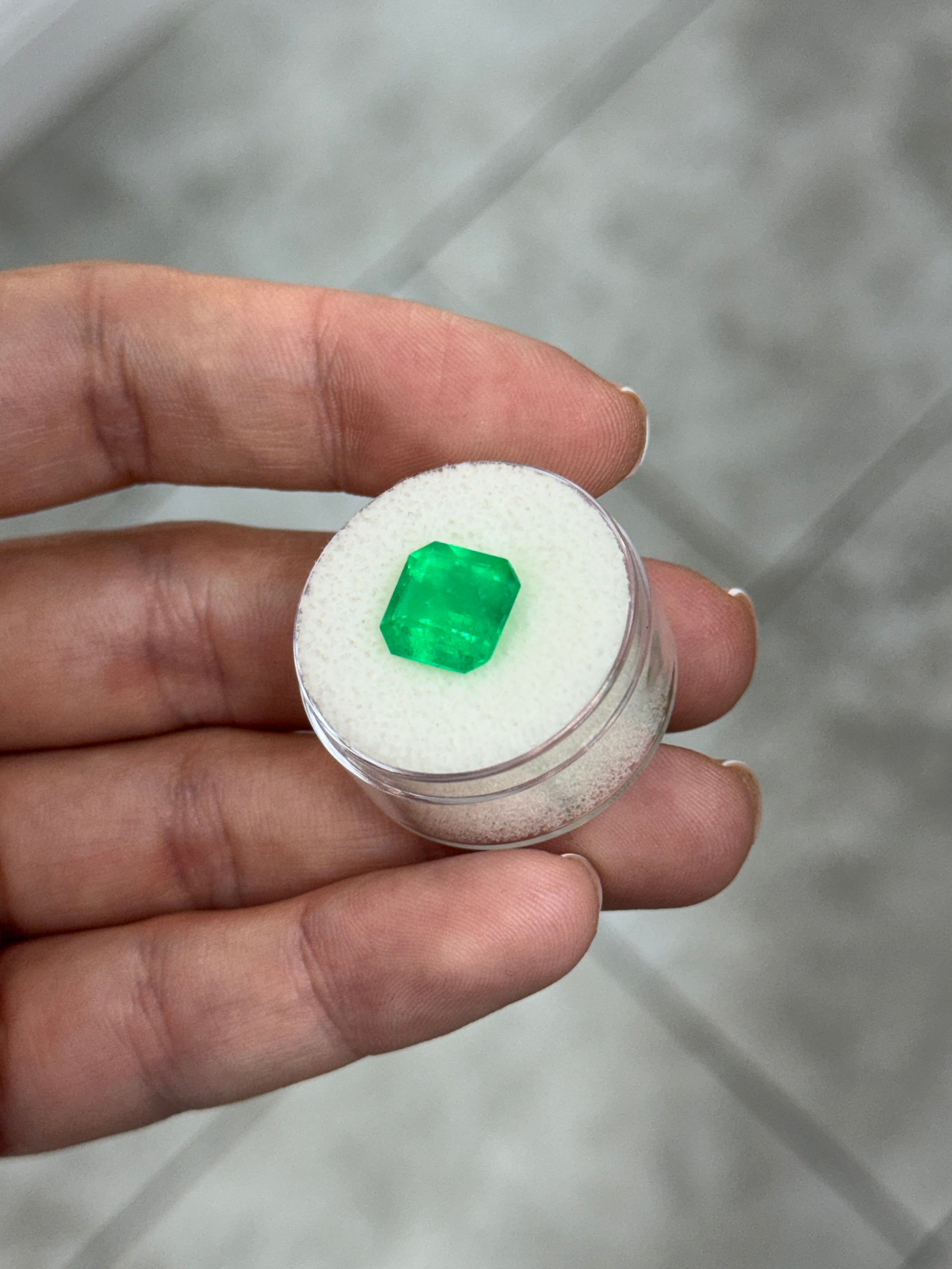 4.35 carat 10x10 mm Kryptonite glow Colombian emerald Asscher cut loose gemstone by JR Colombian Emeralds