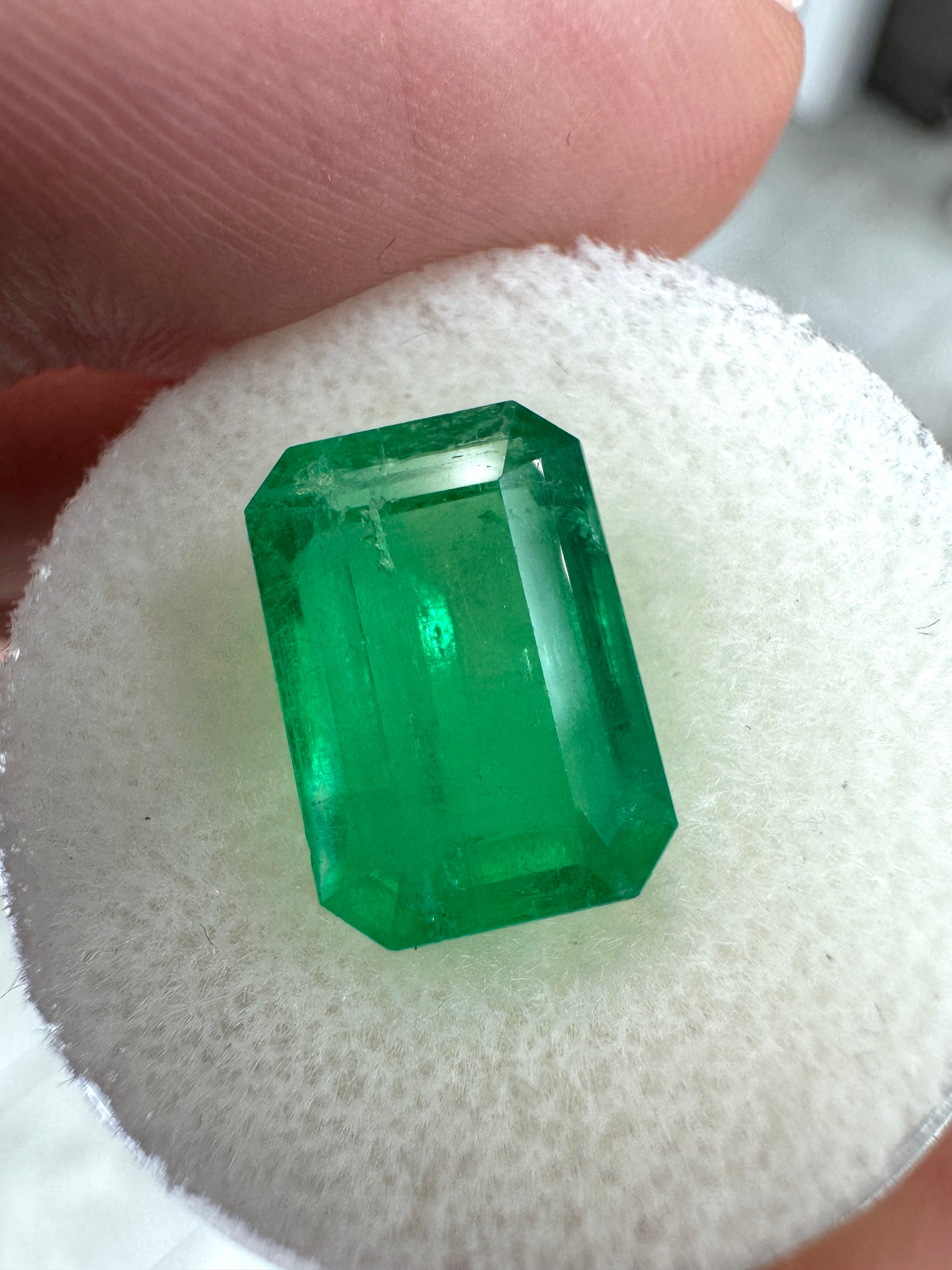 4.68 carat 12x8 mm green Colombian emerald loose gemstone in emerald cut, bright natural gemstone from JR Colombian Emeralds