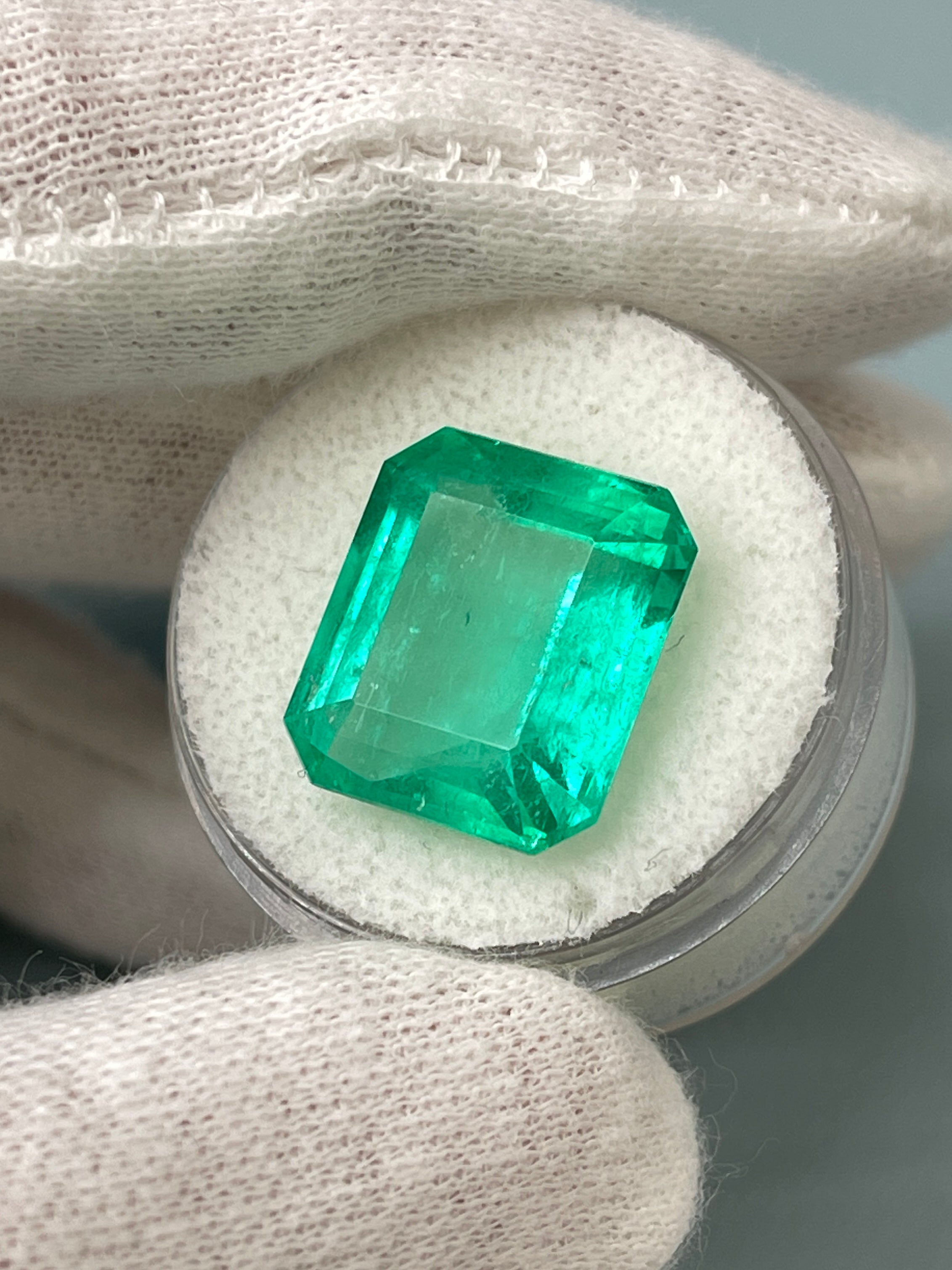 Large 13.82 Carat 15x14 Loose Colombian Emerald- Emerald Cut