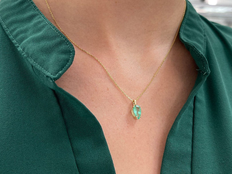 1.62cts Rich Green Emerald-Pear Cut Solitaire Four Prong Pendant 14K - JR Colombian Emeralds