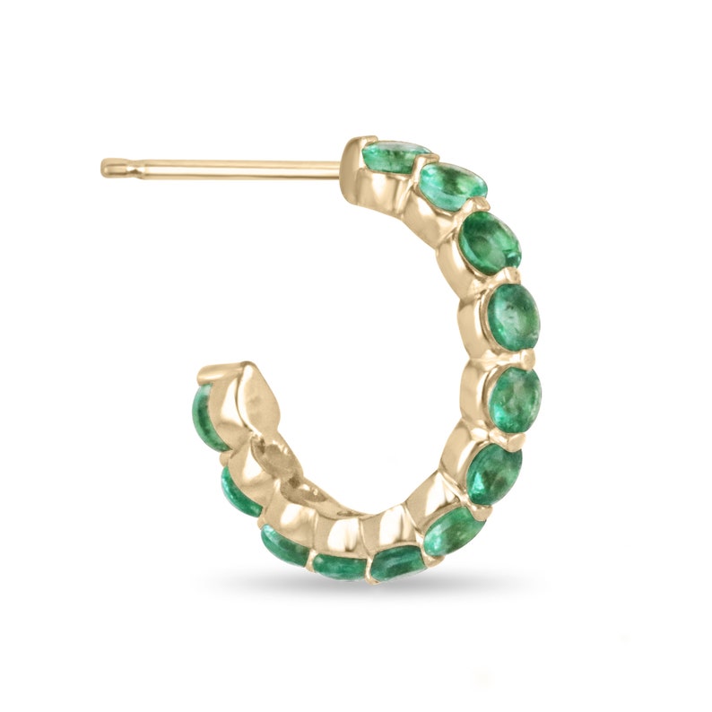 Colombian Emerald 14K yellow gold half hoop huggie earrings with round cut green emeralds and prong setting, 1.50tcw.