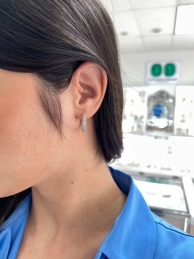 Stunning Round Diamond Hoop Earrings in 14K White Gold (0.80 Total Carat Weight)