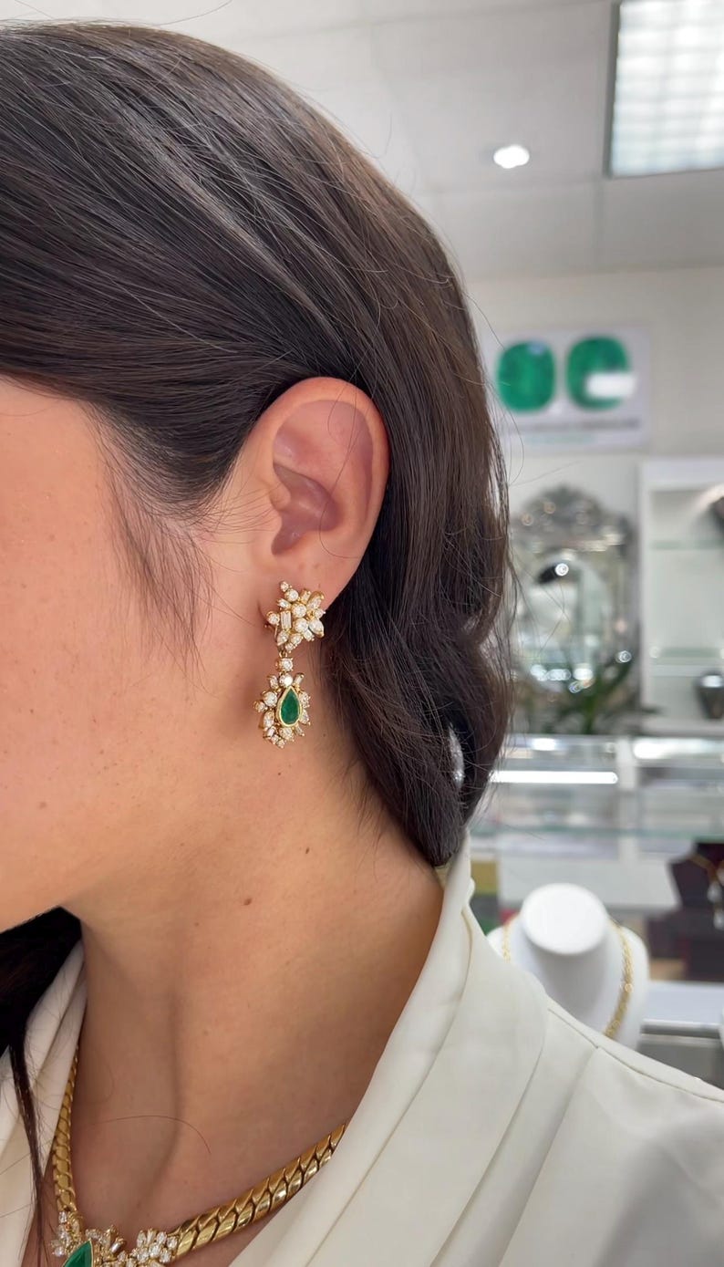 8.0tcw AAA+ Colombian Emerald & Diamond Cluster Dangle Earrings 18K Gold - JR Colombian Emeralds