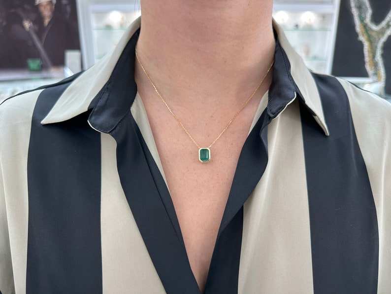 2.50ct 14K Gold Dark Green Emerald Cut Bezel Set MultiFunctional