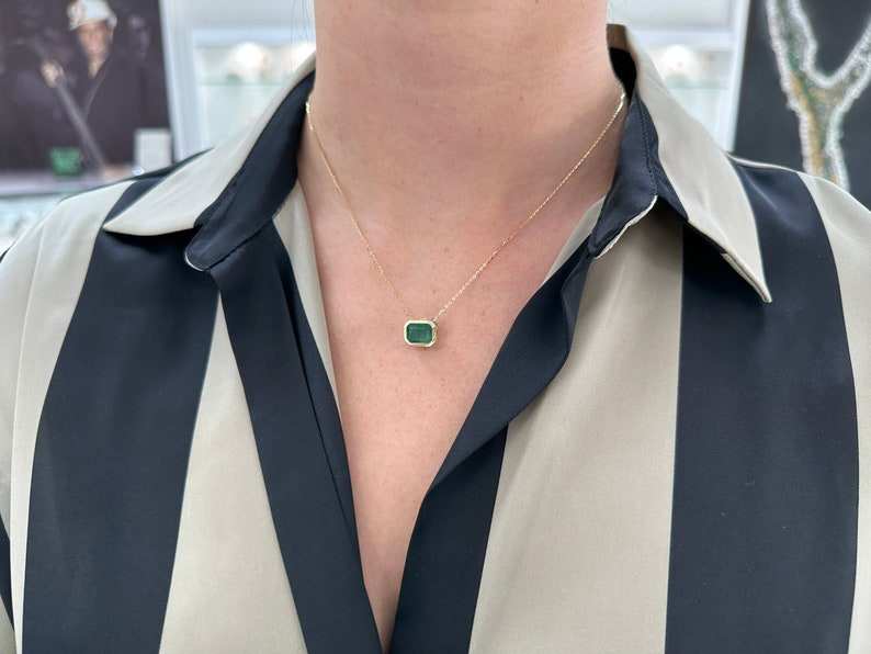 2.50ct 14K Gold Dark Green Emerald Cut Bezel Set MultiFunctional Penda