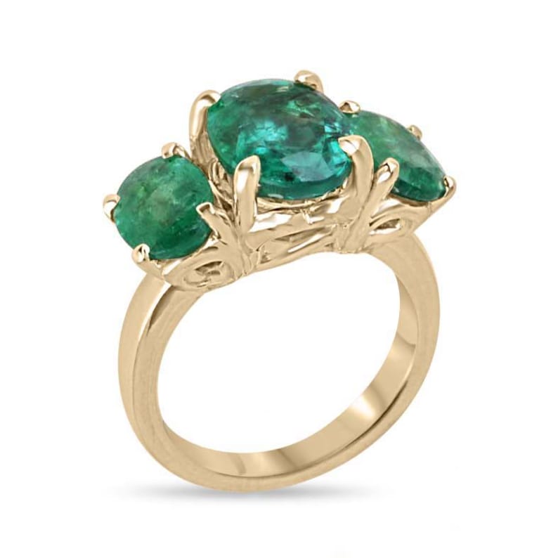 Elegant 14K Gold Emerald Oval Ring with Three Stones | A Thoughtful 25th Anniversary Present
