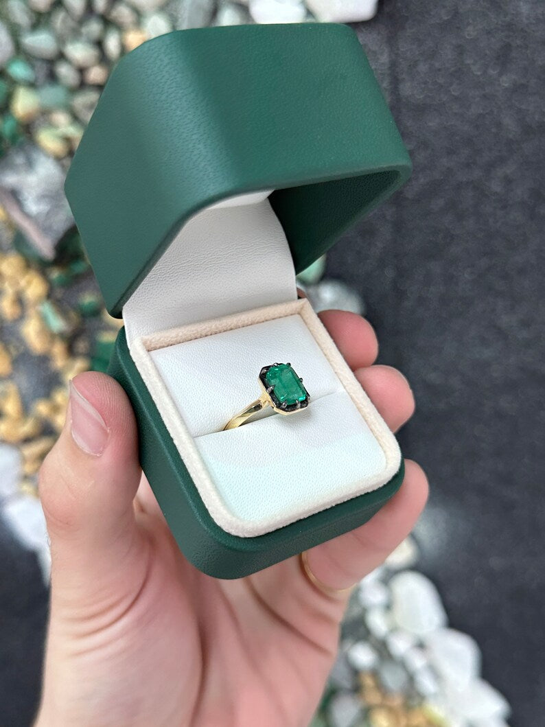 14K gold vintage emerald solitaire ring with 2.32ct Colombian emerald, Georgian style, designed for right hand wear.