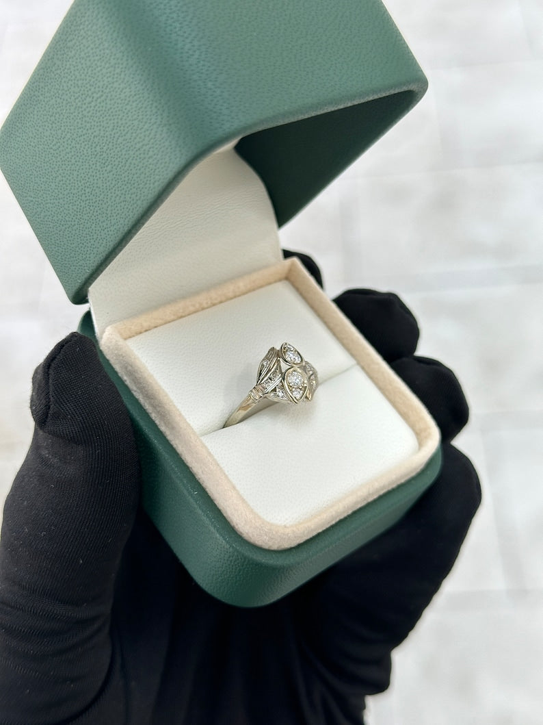 Anello vintage in oro bianco 14K 585 con diamante taglio brillante Art Déco, primi anni del 1900 – Smeraldi colombiani JR