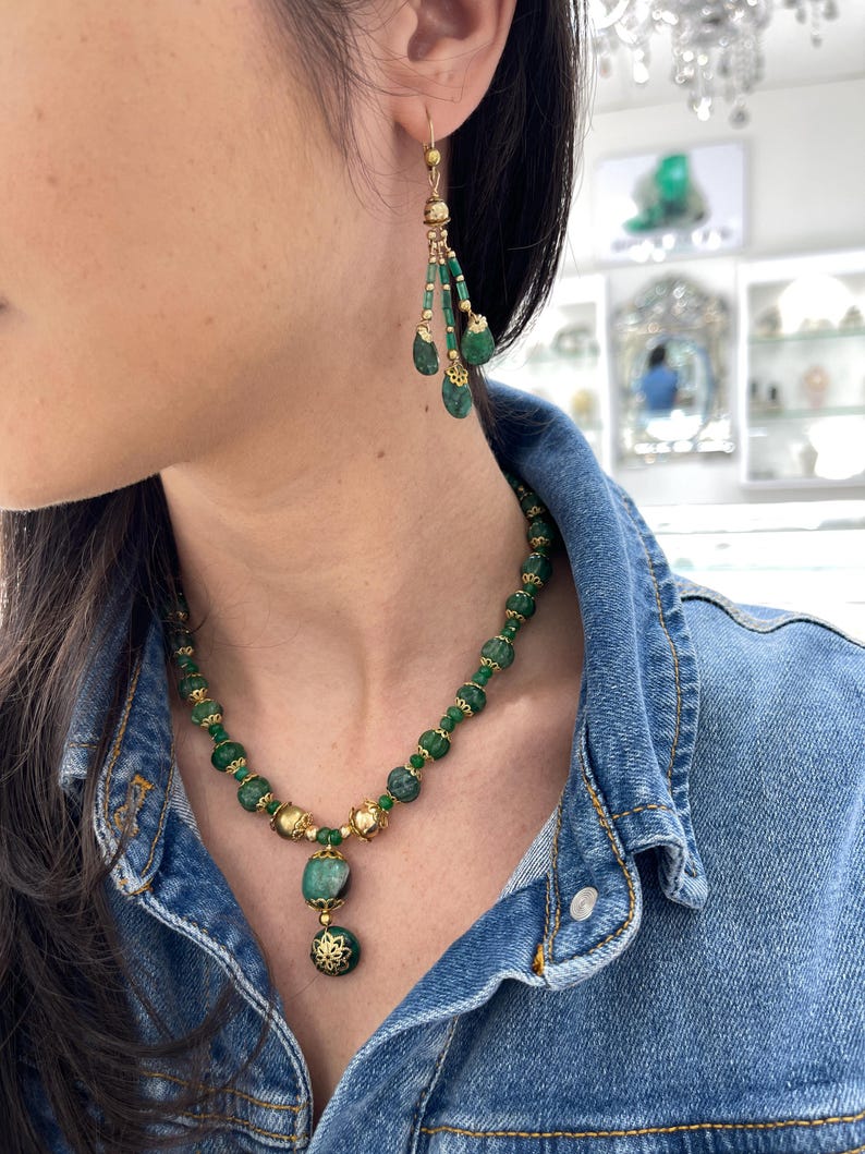 14K Gold Natural Emerald Rough Cut Floral Pendant Necklace | Unique Design - JR Colombian Emeralds