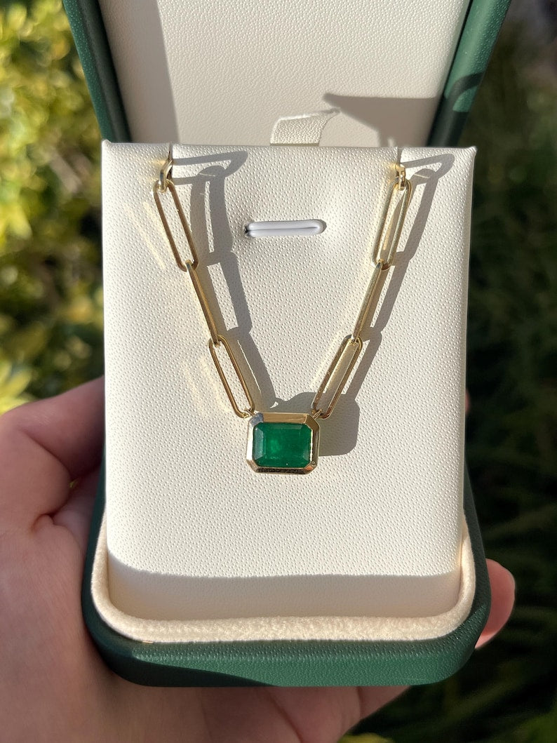 Natural dark green emerald paperclip stacking necklace with 2.58 carats, crafted in 14K gold by Colombian Emerald.