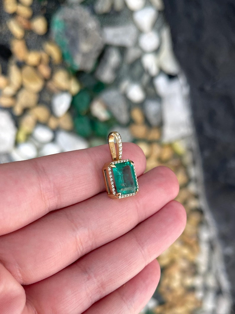 1.90tcw 14K Natural Emerald & Diamond Lush Green Pendant Necklace - JR Colombian Emeralds