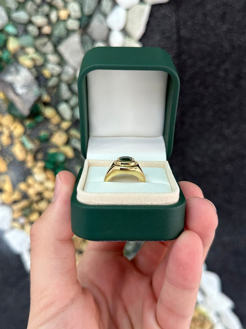 Unisex 1.48 carat Asscher cut emerald ring with dark green gemstone, double bezel setting, 18K gold, Colombian Emerald brand