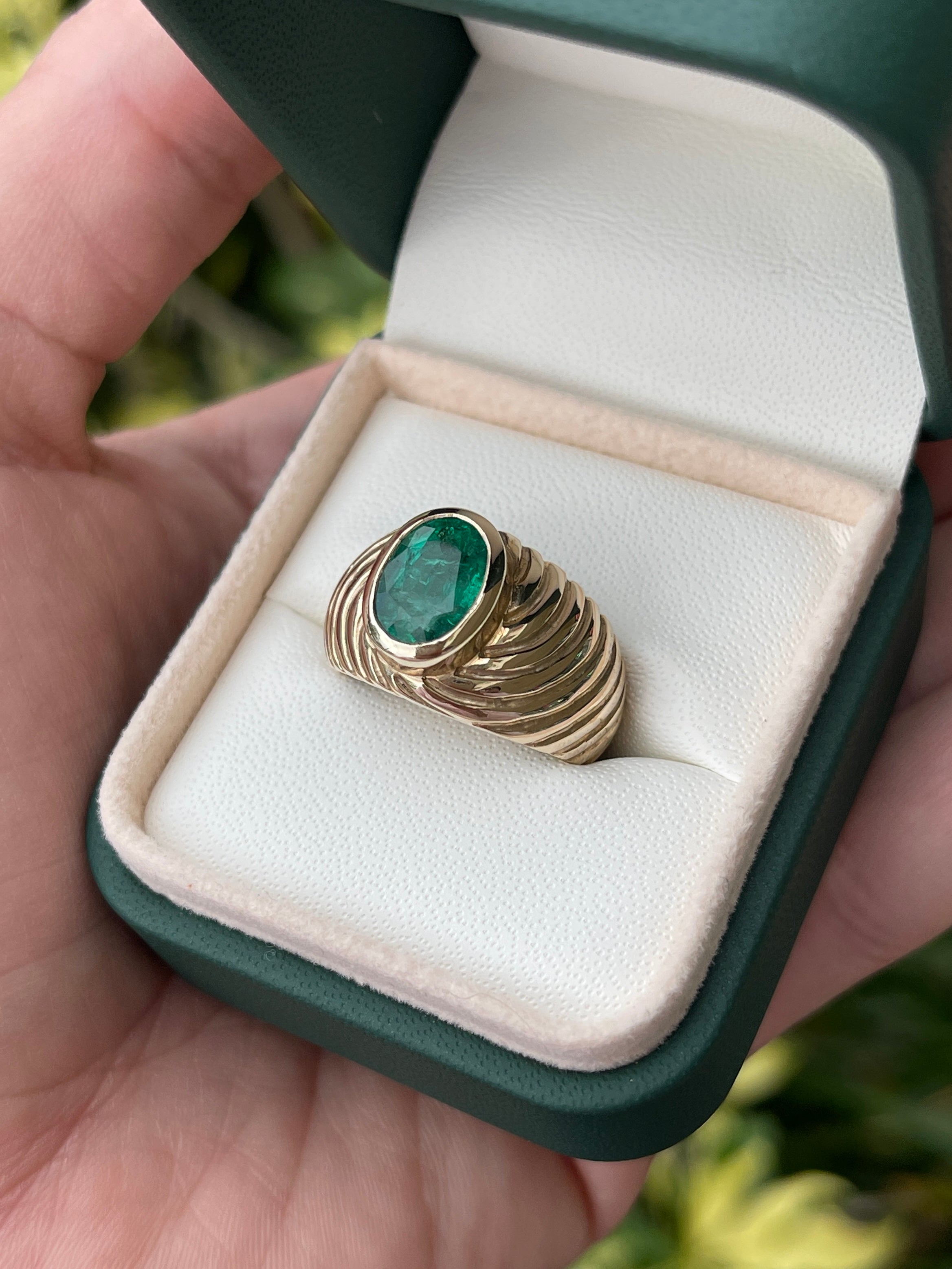 3.0ct 14K Natural Emerald Oval Cut Mens Solitaire Gold Ring - JR Colombian Emeralds