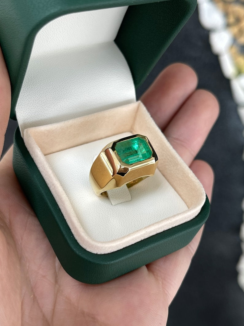 Men's 4.25 Carat emerald cut diamond ring in 18K gold with east-west setting by Colombian Emerald, right hand jewelry.