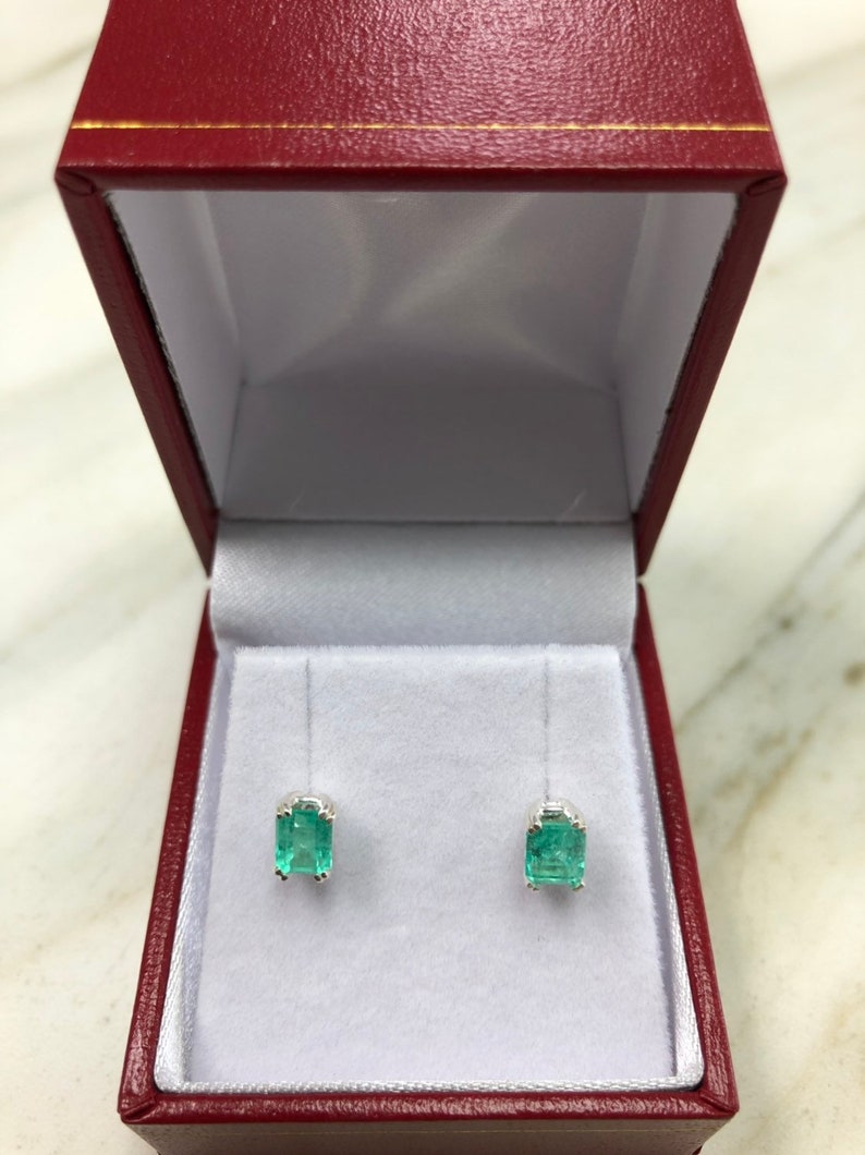 1.15cts Colombian Emerald Sterling Silver May Birthstone  Earrings 925
