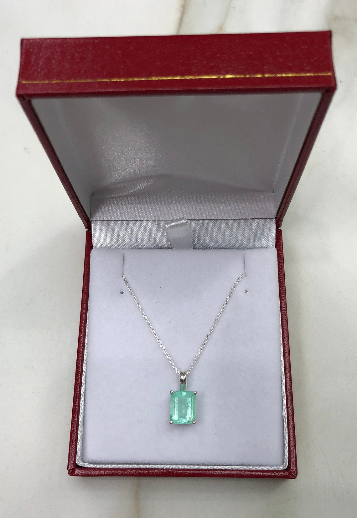 2.50 Carat Light Green Emerald Necklace Sterling Silver 925